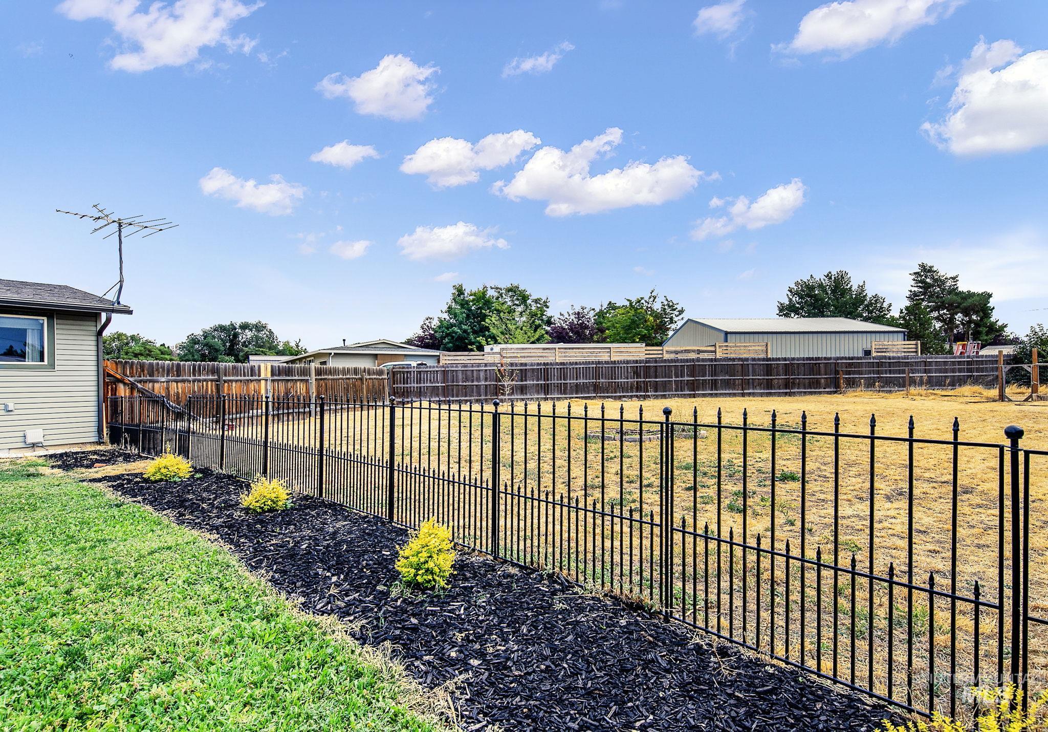 11469 W Hanks St, Boise, Idaho 83709, 3 Bedrooms, 1 Bathroom, Residential For Sale, Price $395,000, 98999951