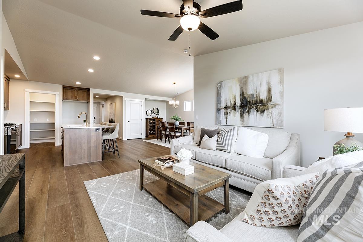 7136 S Gamely Ave., Meridian, Idaho 83642, 3 Bedrooms, 2 Bathrooms, Residential For Sale, Price $504,800,MLS 98999957