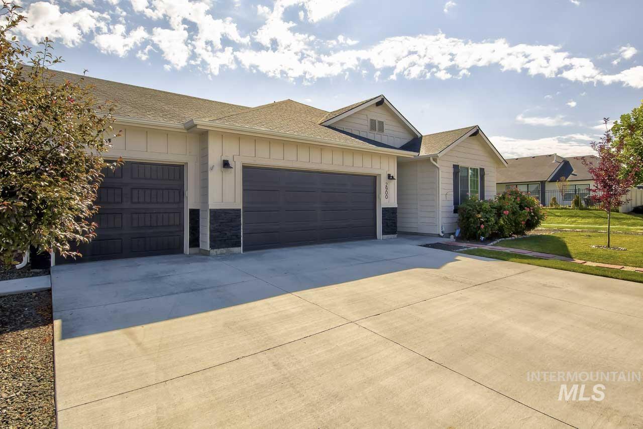 2900 N Sunset Farm Avenue, Kuna, Idaho 83634, 4 Bedrooms, 2 Bathrooms, Residential For Sale, Price $515,000,MLS 98999961