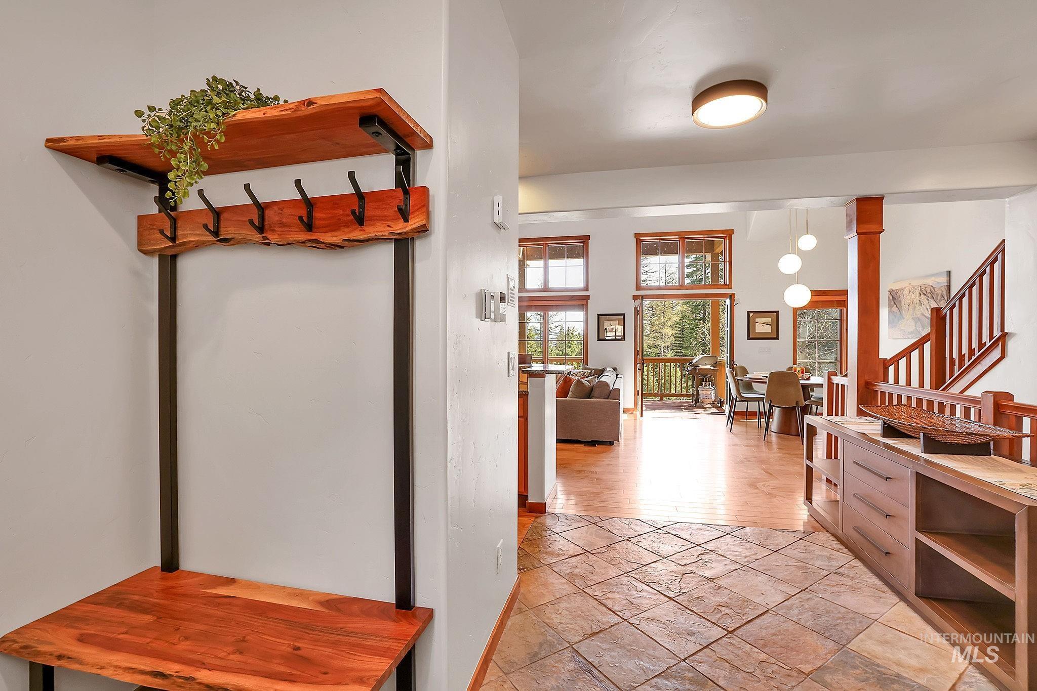 78 Clearwater Court, Donnelly, Idaho 83615, 3 Bedrooms, 3 Bathrooms, Residential For Sale, Price $1,199,000,MLS 98999962