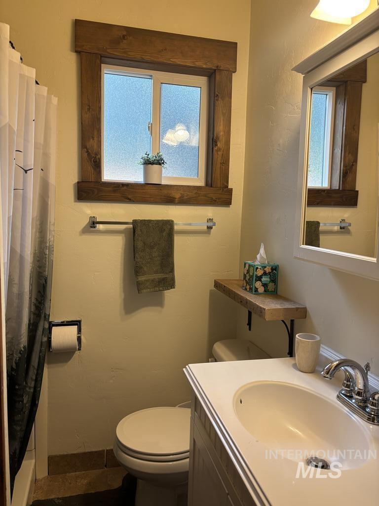 655 West Mountain Rd, Cascade, Idaho 83611, 2 Bedrooms, 1 Bathroom, Residential For Sale, Price $199,900,MLS 98999963