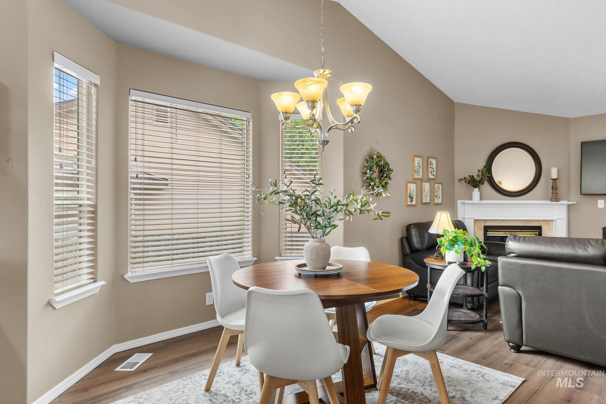16526 Antigua Ave, Caldwell, Idaho 83607, 3 Bedrooms, 2 Bathrooms, Residential For Sale, Price $374,900,MLS 98999967