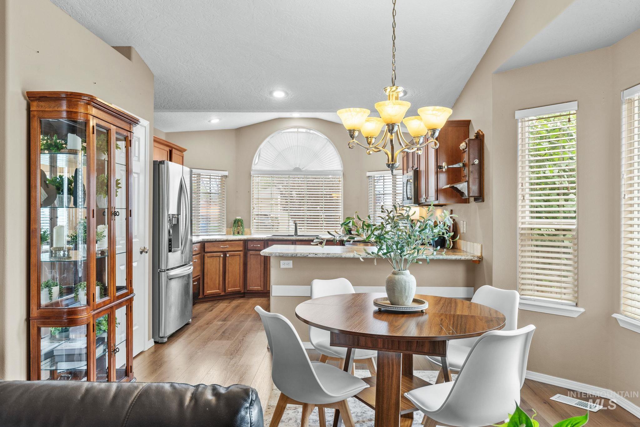 16526 Antigua Ave, Caldwell, Idaho 83607, 3 Bedrooms, 2 Bathrooms, Residential For Sale, Price $374,900,MLS 98999967