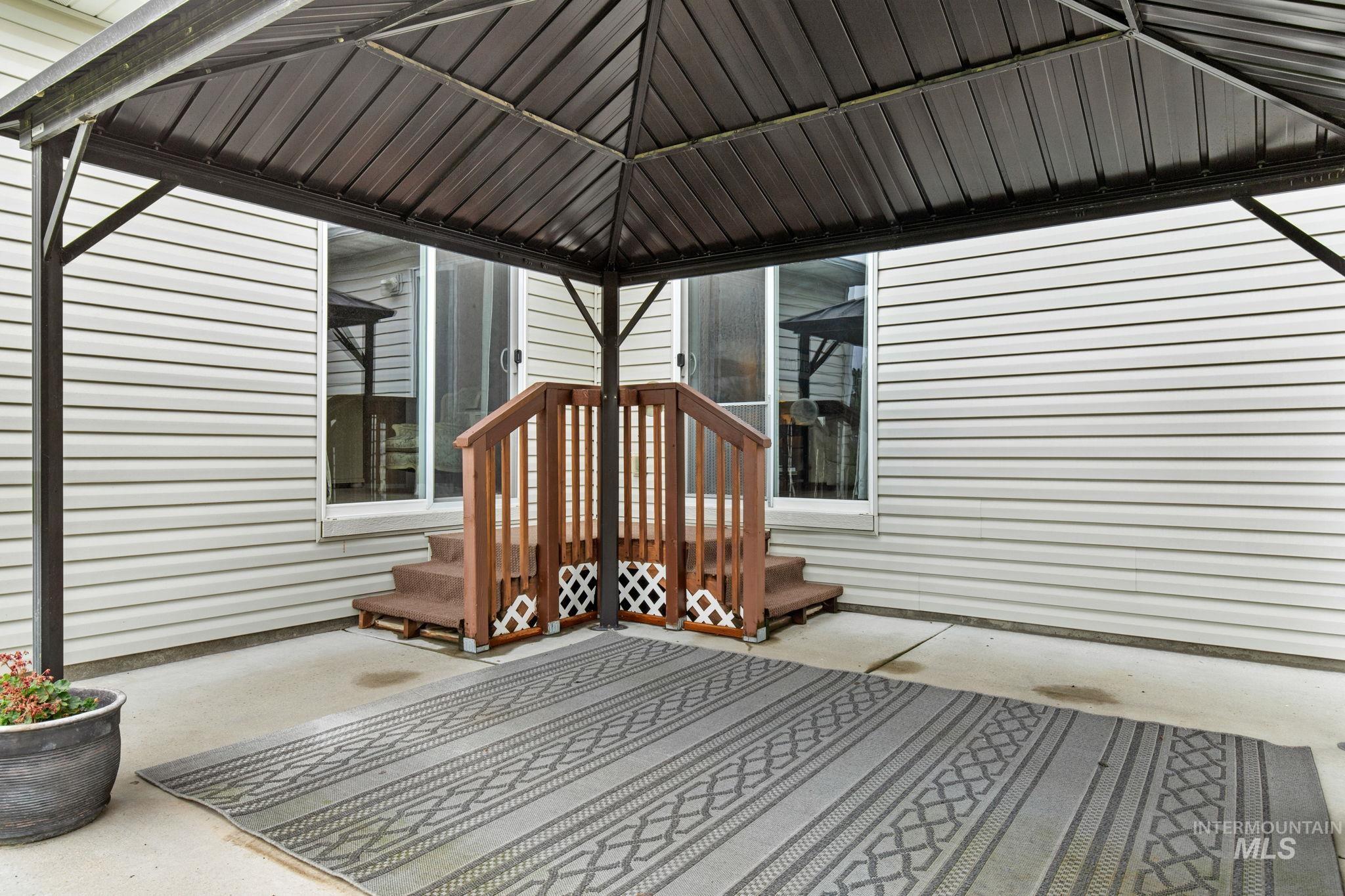 16526 Antigua Ave, Caldwell, Idaho 83607, 3 Bedrooms, 2 Bathrooms, Residential For Sale, Price $374,900,MLS 98999967