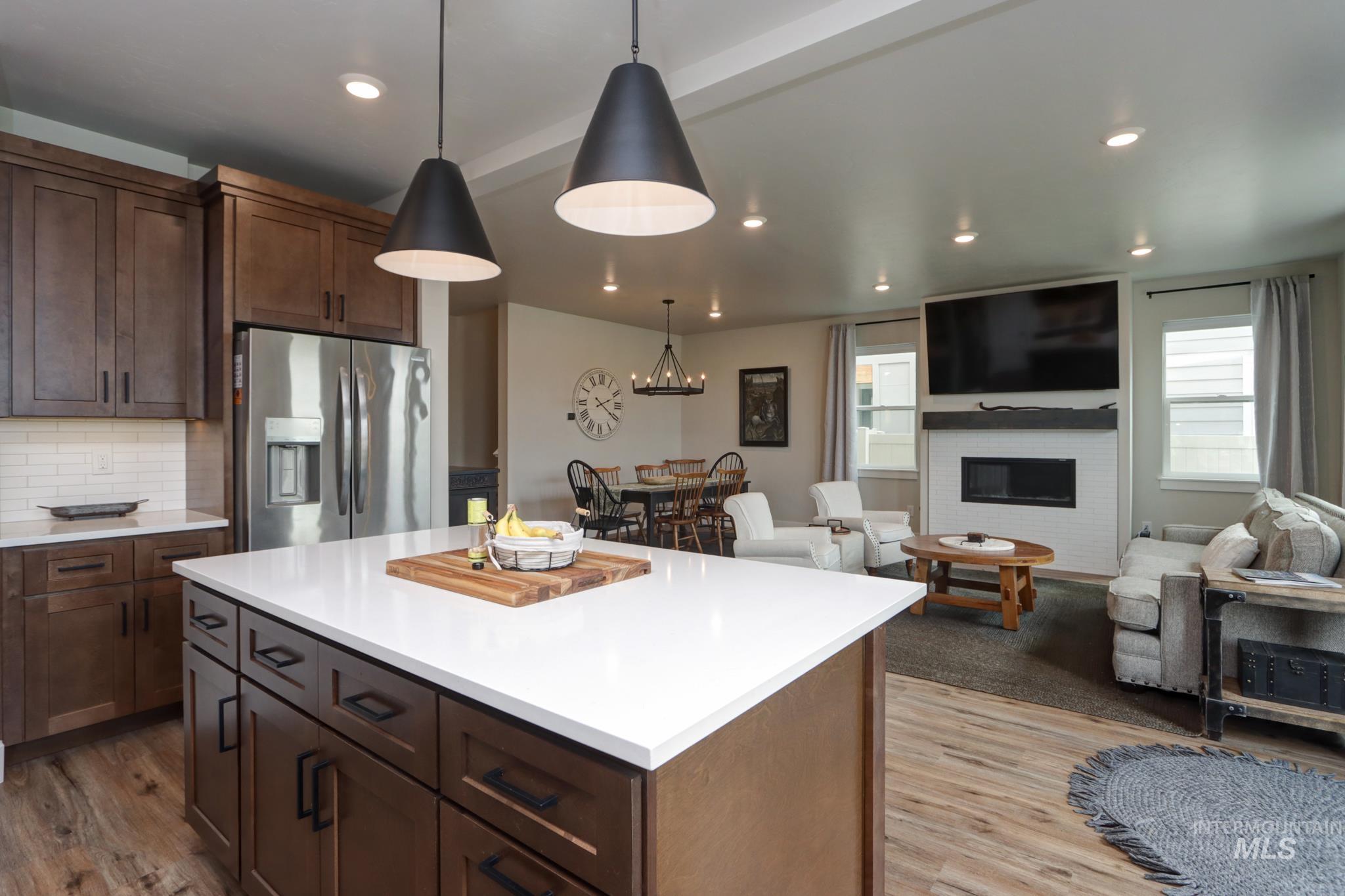 12615 W Rosetta Dr, Star, Idaho 83669, 3 Bedrooms, 2.5 Bathrooms, Residential For Sale, Price $519,900,MLS 98999970