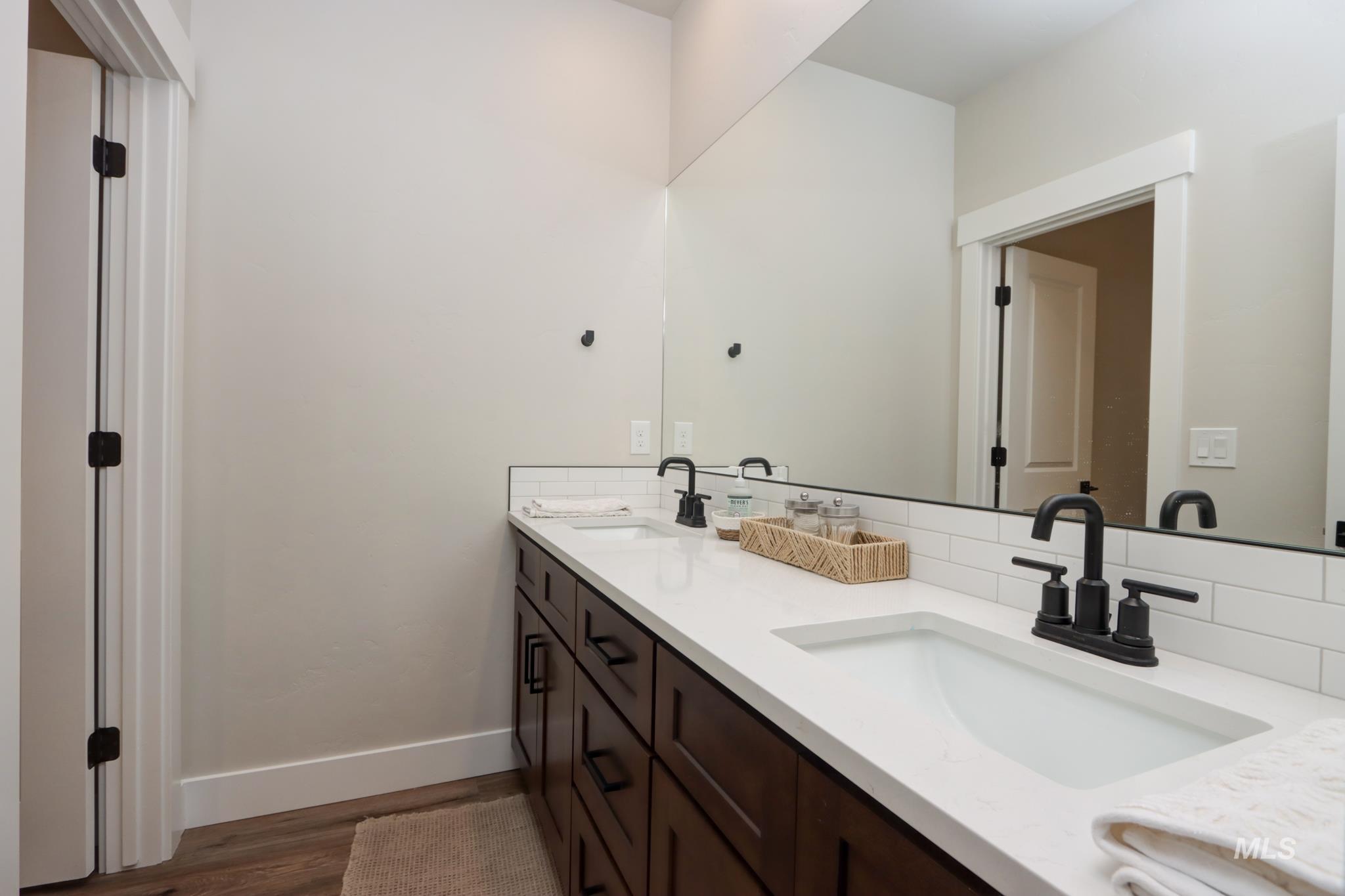 12615 W Rosetta Dr, Star, Idaho 83669, 3 Bedrooms, 2.5 Bathrooms, Residential For Sale, Price $519,900,MLS 98999970