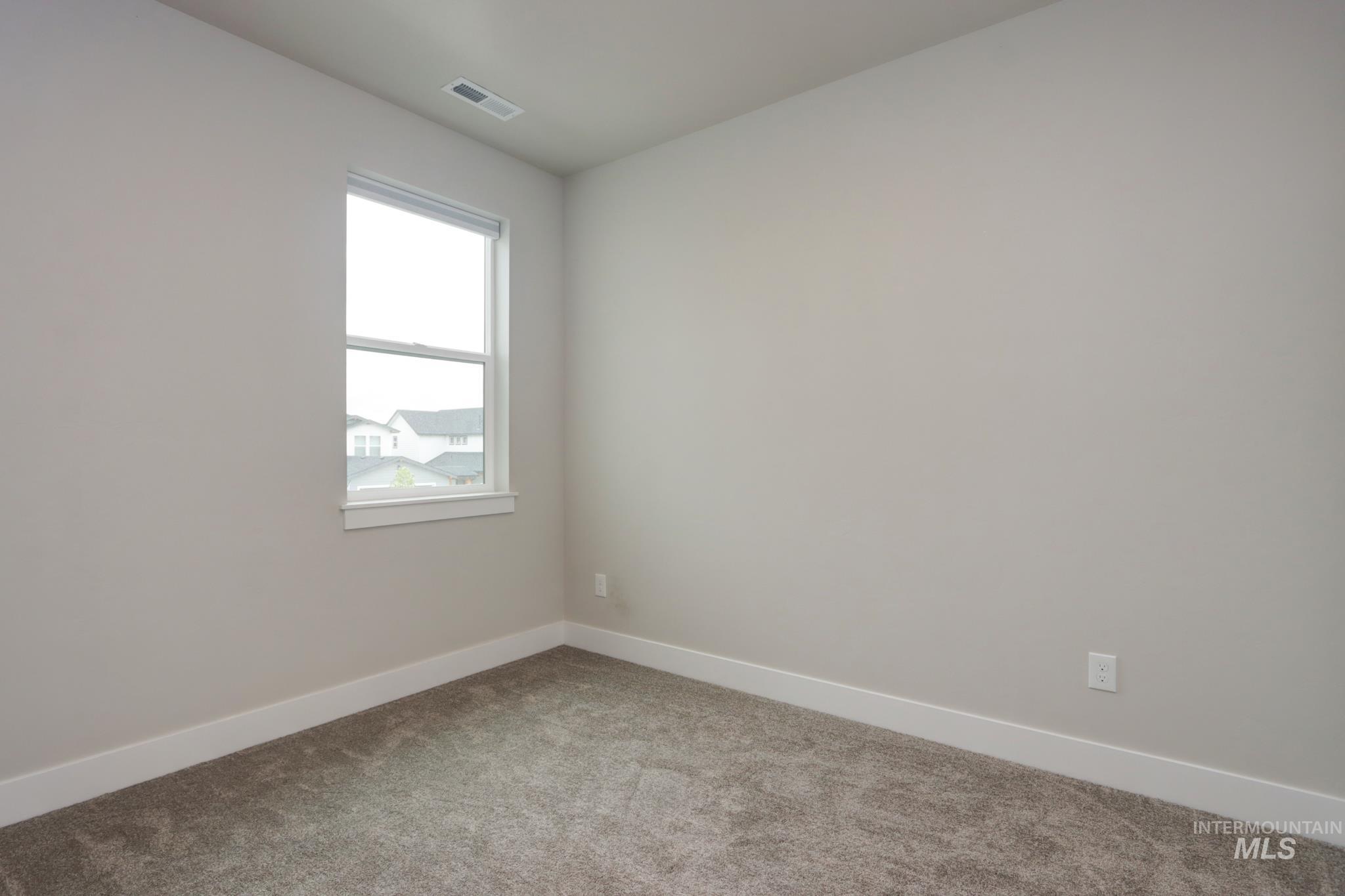 12615 W Rosetta Dr, Star, Idaho 83669, 3 Bedrooms, 2.5 Bathrooms, Residential For Sale, Price $519,900,MLS 98999970