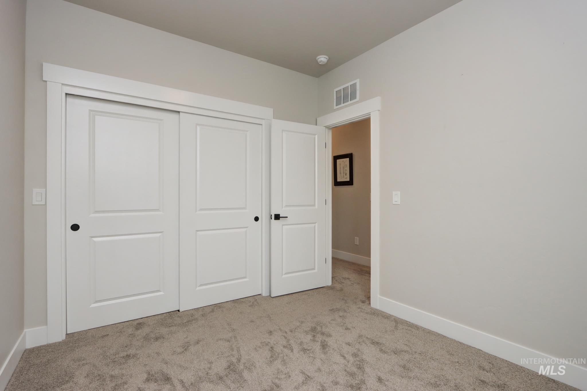 12615 W Rosetta Dr, Star, Idaho 83669, 3 Bedrooms, 2.5 Bathrooms, Residential For Sale, Price $519,900,MLS 98999970
