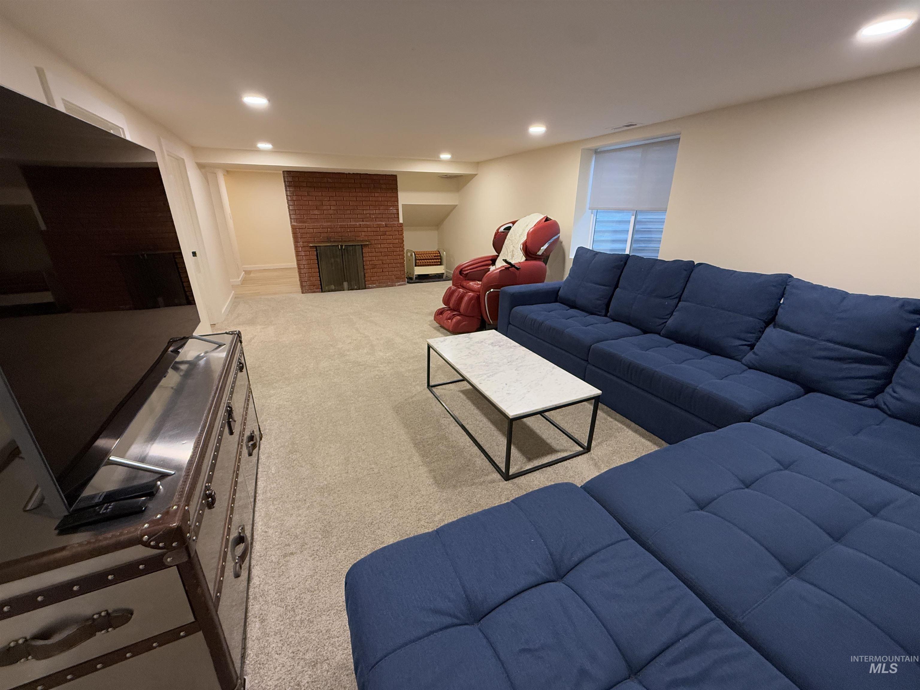 5605 W Plymouth, Boise, Idaho 83706, 4 Bedrooms, 3 Bathrooms, Rental For Rent, Price $6,000,MLS 98999971