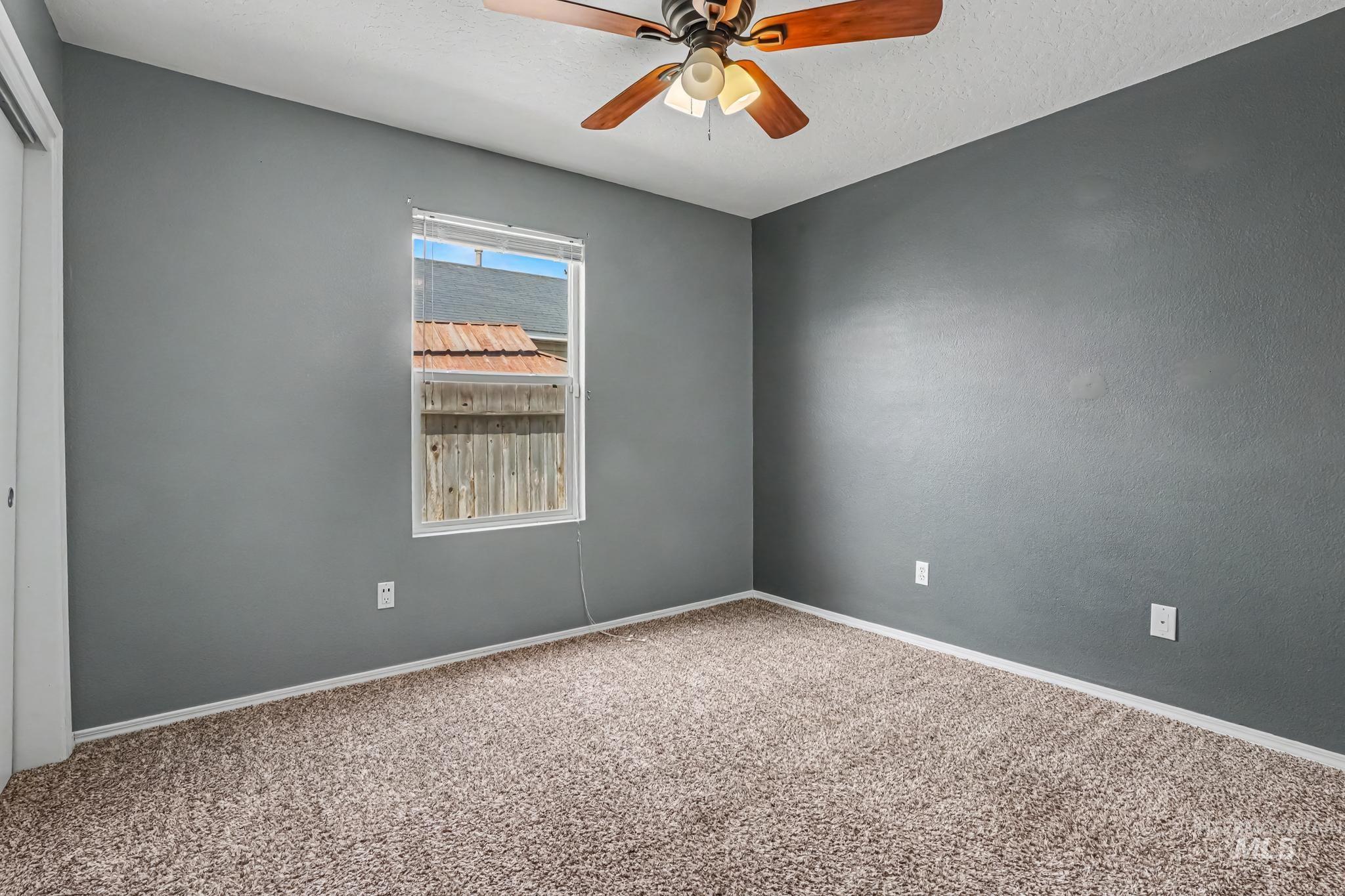 3004 Stone Creek St, Caldwell, Idaho 83605, 3 Bedrooms, 2 Bathrooms, Residential For Sale, Price $355,000,MLS 98999972