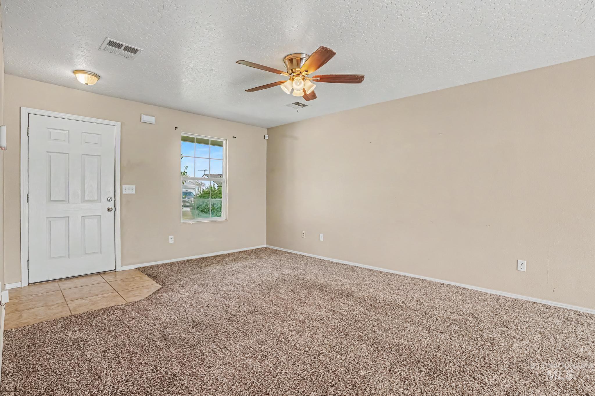 3004 Stone Creek St, Caldwell, Idaho 83605, 3 Bedrooms, 2 Bathrooms, Residential For Sale, Price $355,000,MLS 98999972