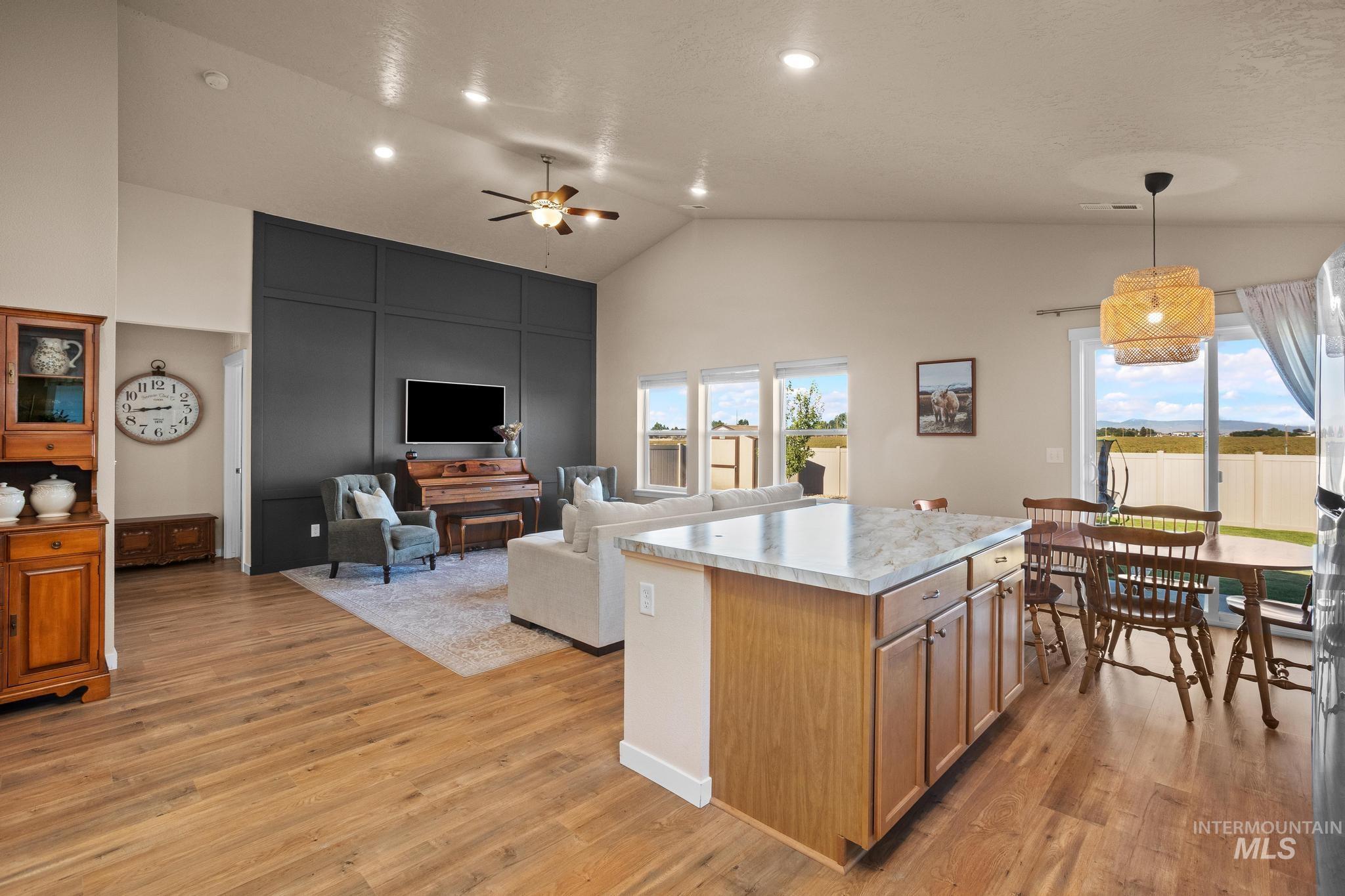 15852 N Freestone Way, Nampa, Idaho 83651, 3 Bedrooms, 2 Bathrooms, Residential For Sale, Price $399,990,MLS 98999974