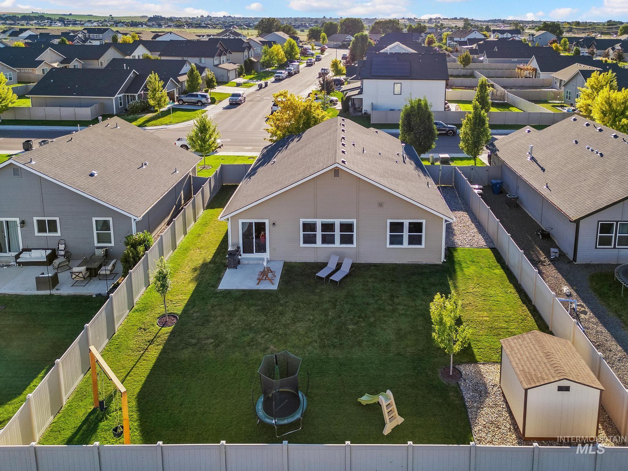 15852 N Freestone Way, Nampa, Idaho 83651, 3 Bedrooms, 2 Bathrooms, Residential For Sale, Price $399,990,MLS 98999974