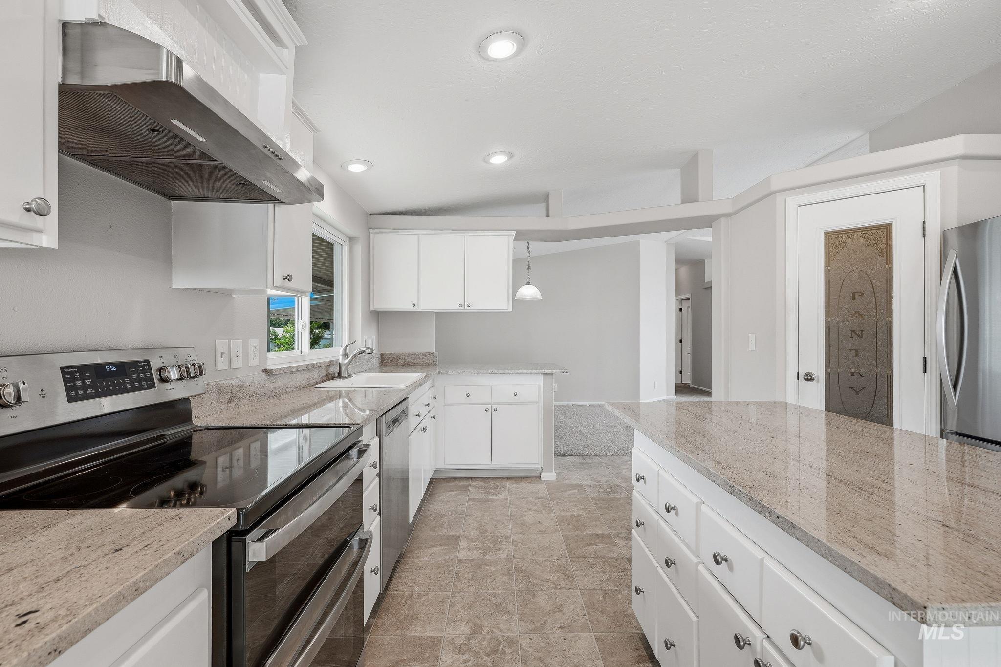 7944 W Manassas Lane, Boise, Idaho 83714, 4 Bedrooms, 2 Bathrooms, Residential For Sale, Price $180,000, 98999977