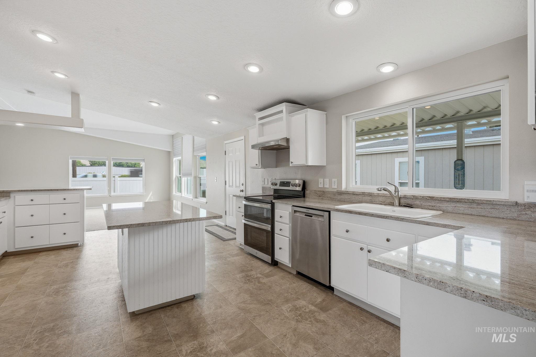 7944 W Manassas Lane, Boise, Idaho 83714, 4 Bedrooms, 2 Bathrooms, Residential For Sale, Price $180,000, 98999977