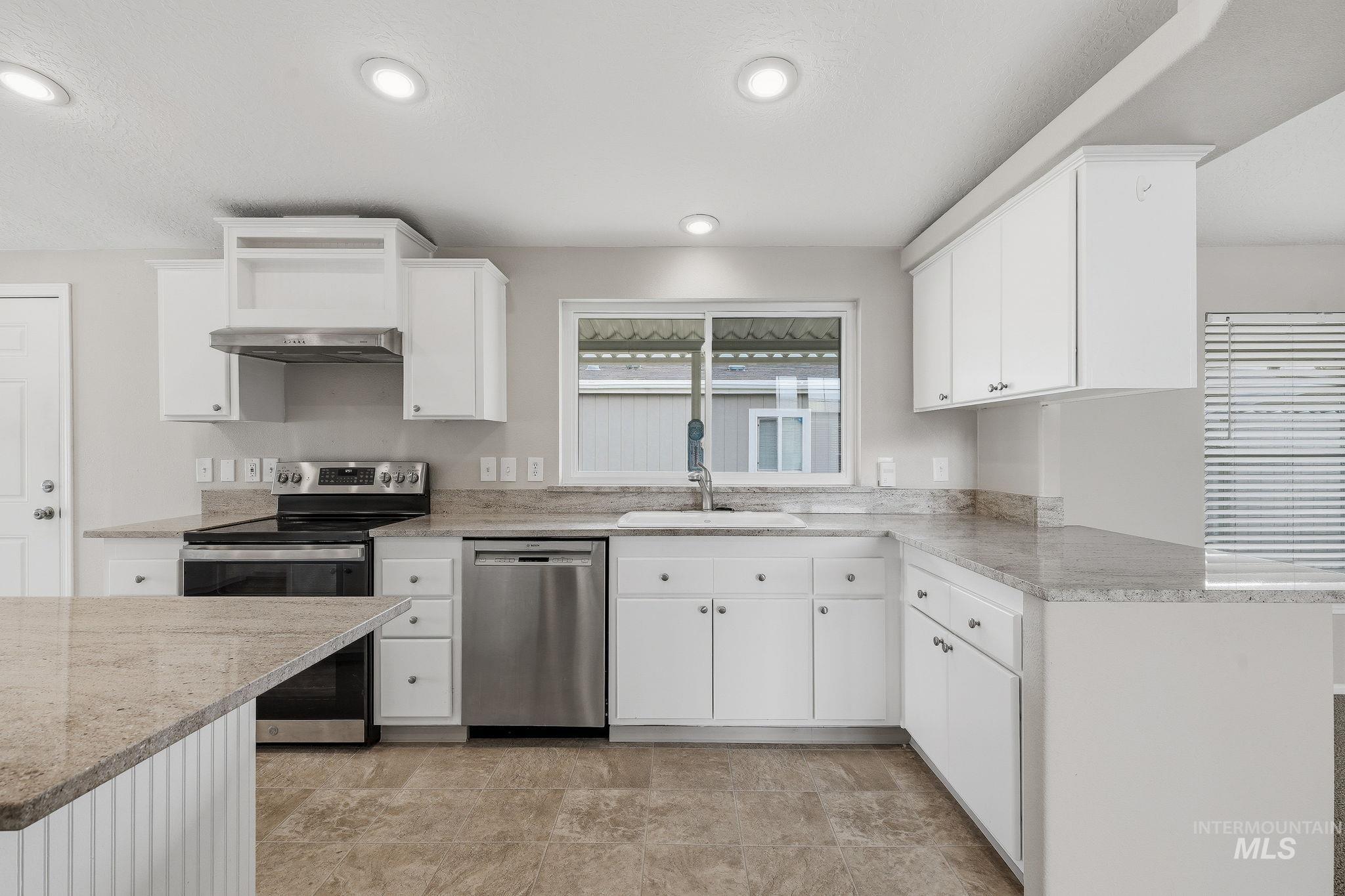 7944 W Manassas Lane, Boise, Idaho 83714, 4 Bedrooms, 2 Bathrooms, Residential For Sale, Price $180,000, 98999977