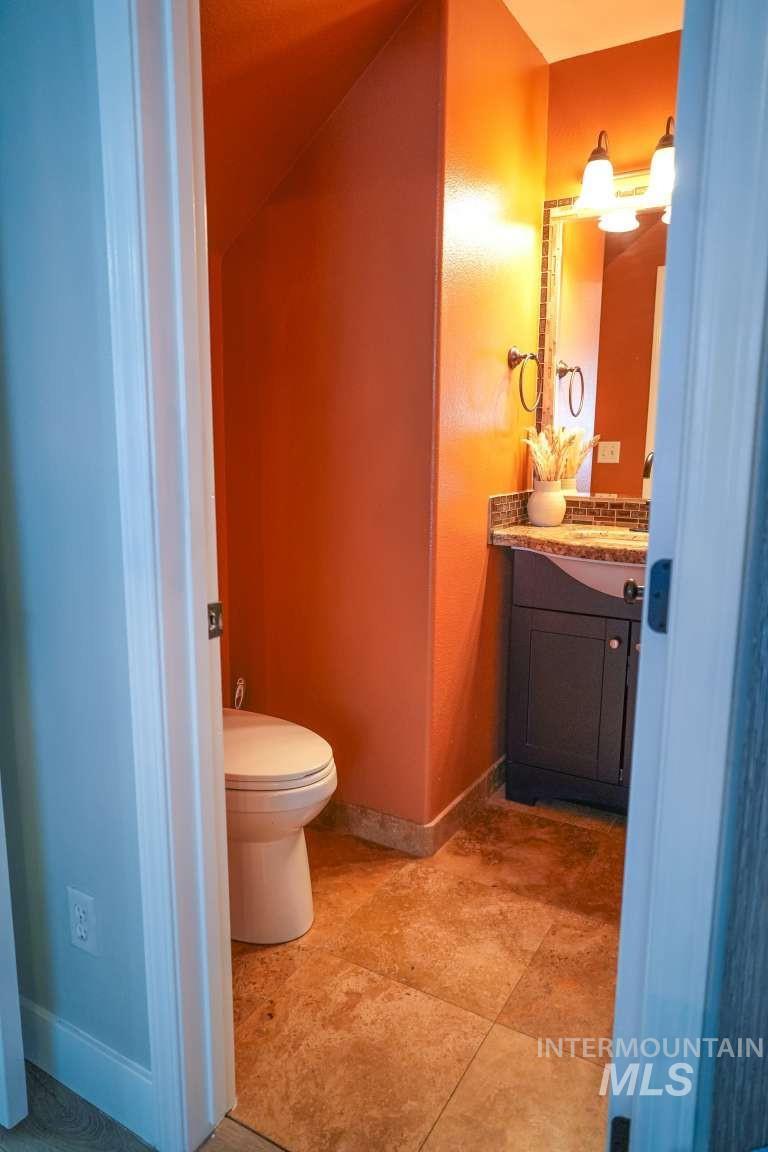 942 W Broadway Ave, Meridian, Idaho 83642, 4 Bedrooms, 3 Bathrooms, Residential For Sale, Price $619,000,MLS 98999979