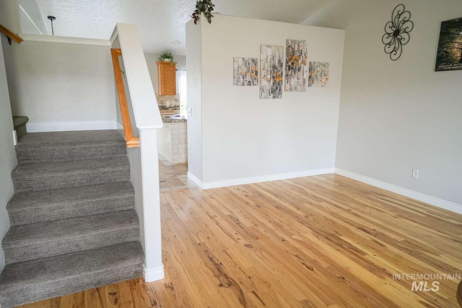 942 W Broadway Ave, Meridian, Idaho 83642, 4 Bedrooms, 3 Bathrooms, Residential For Sale, Price $619,000,MLS 98999979