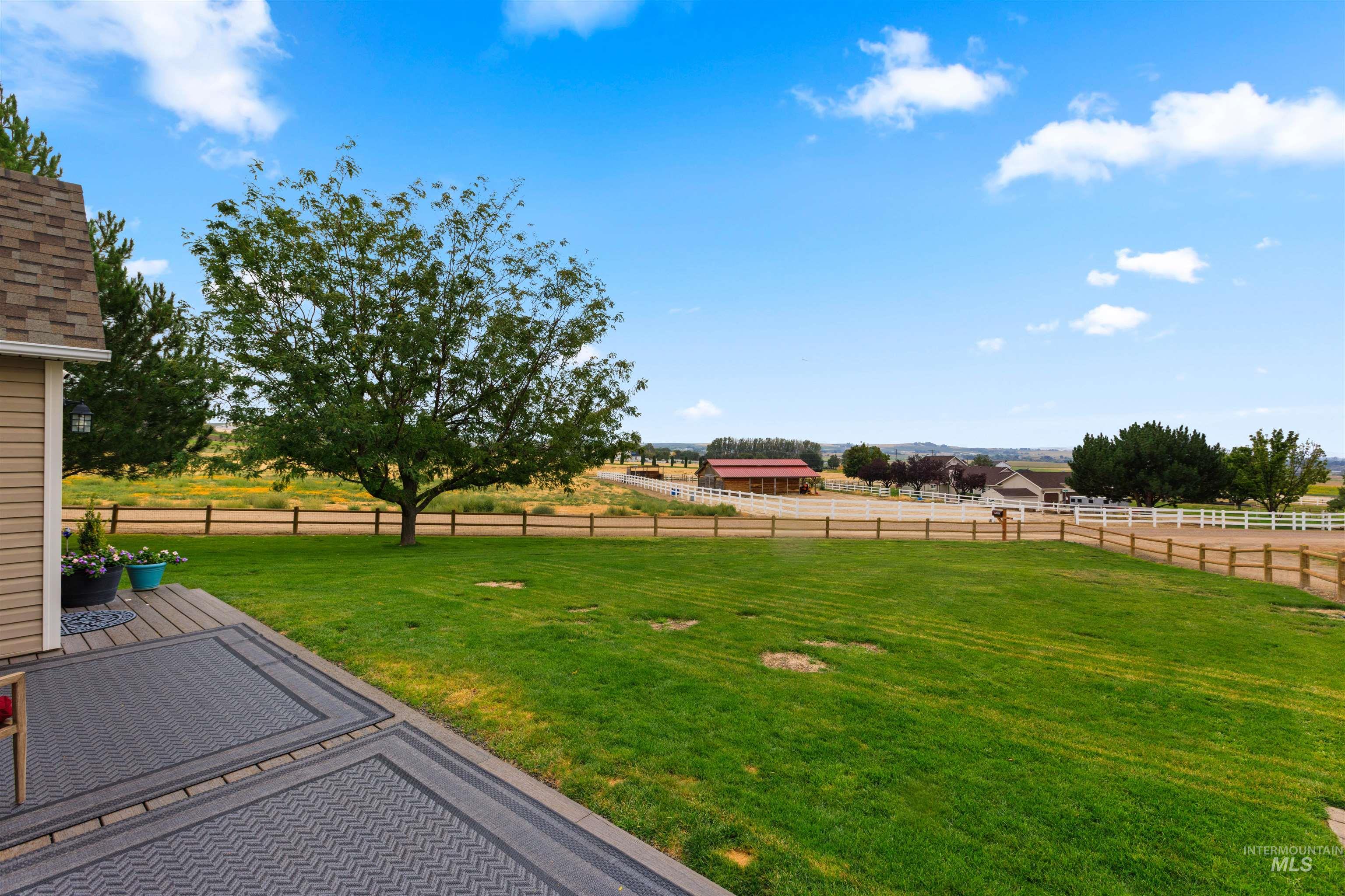 16085 Charleston Dr., Caldwell, Idaho 83607, 3 Bedrooms, 2 Bathrooms, Residential For Sale, Price $599,000,MLS 98999980