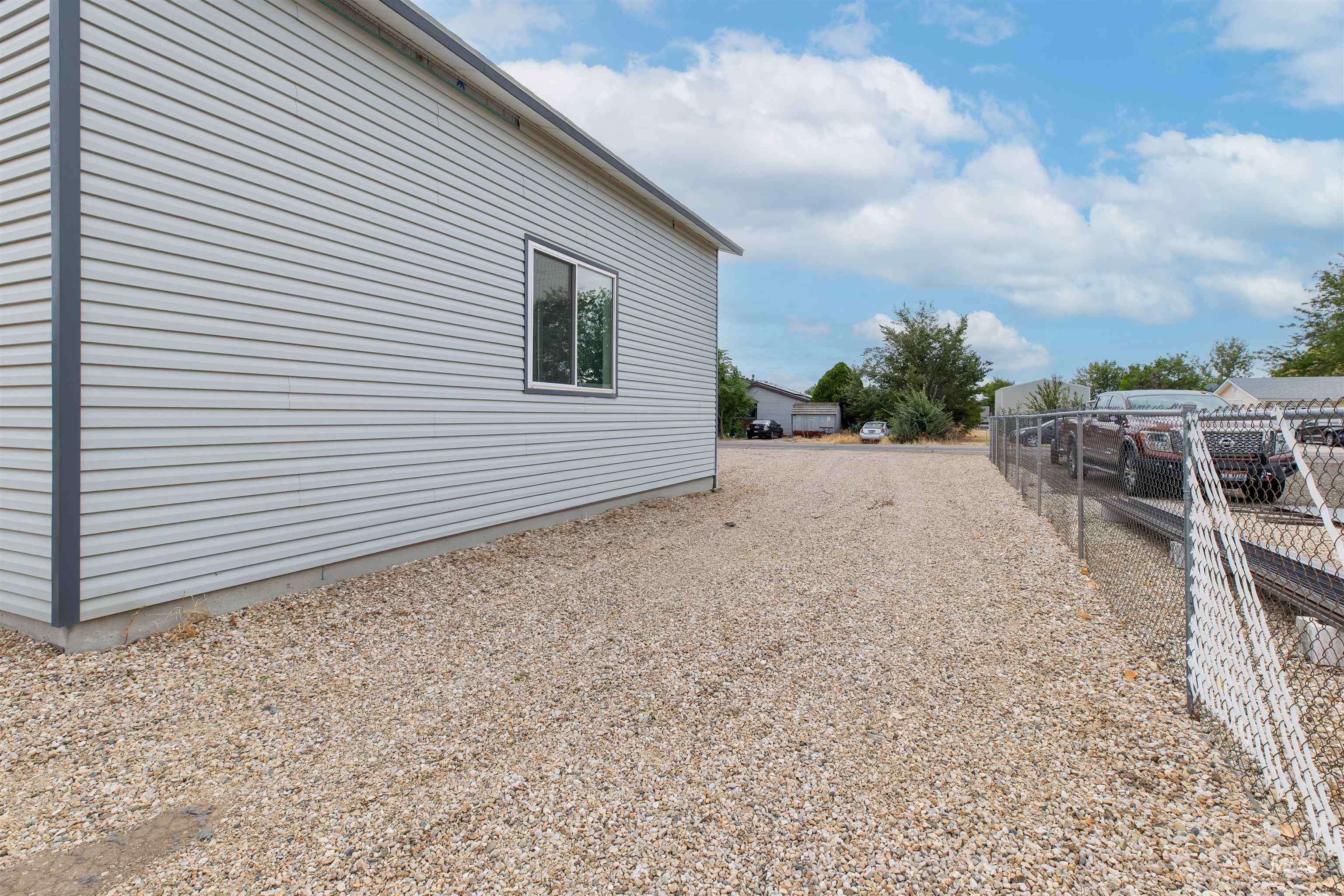 10782 W Ogden, Boise, Idaho 83709, 3 Bedrooms, 2 Bathrooms, Residential For Sale, Price $549,000,MLS 98999988