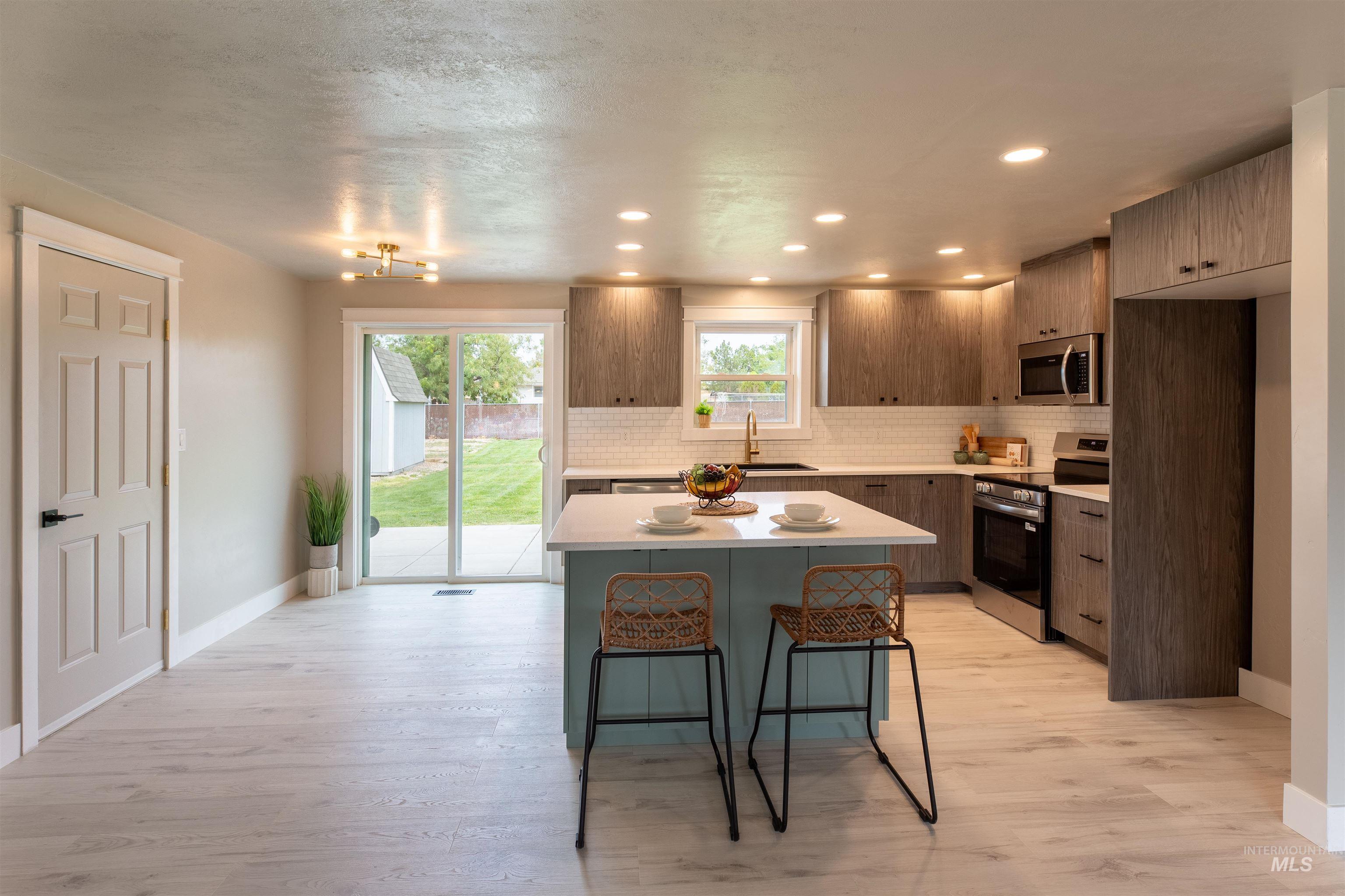 10782 W Ogden, Boise, Idaho 83709, 3 Bedrooms, 2 Bathrooms, Residential For Sale, Price $549,000,MLS 98999988