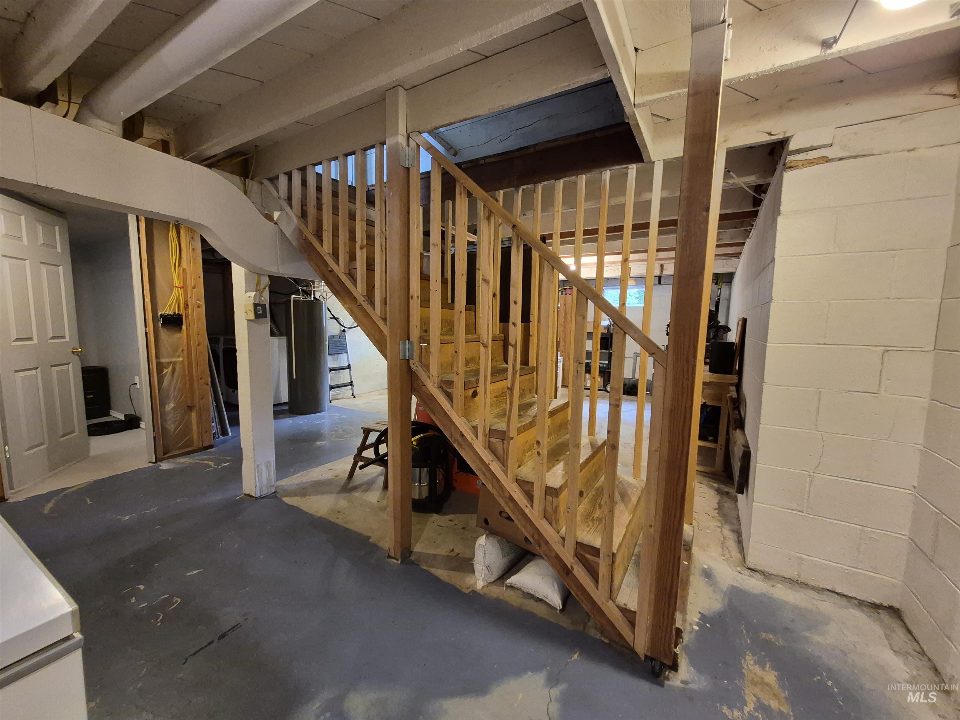 1013 Logan, Moscow, Idaho 83843, 2 Bedrooms, 1 Bathroom, Residential For Sale, Price $369,000,MLS 98999997