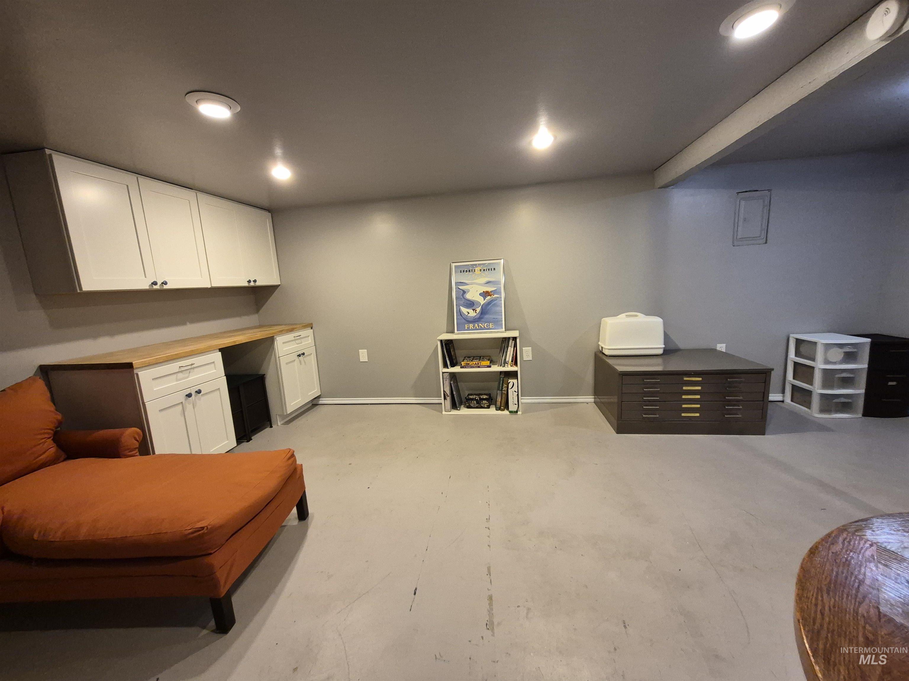 1013 Logan, Moscow, Idaho 83843, 2 Bedrooms, 1 Bathroom, Residential For Sale, Price $369,000,MLS 98999997