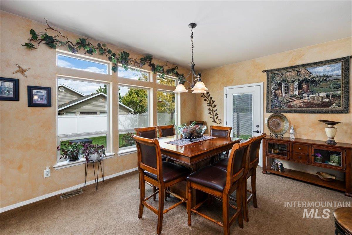 2603 Carriage Way, Twin Falls, Idaho 83301, 4 Bedrooms, 2.5 Bathrooms, Residential For Sale, Price $499,900,MLS 98999999