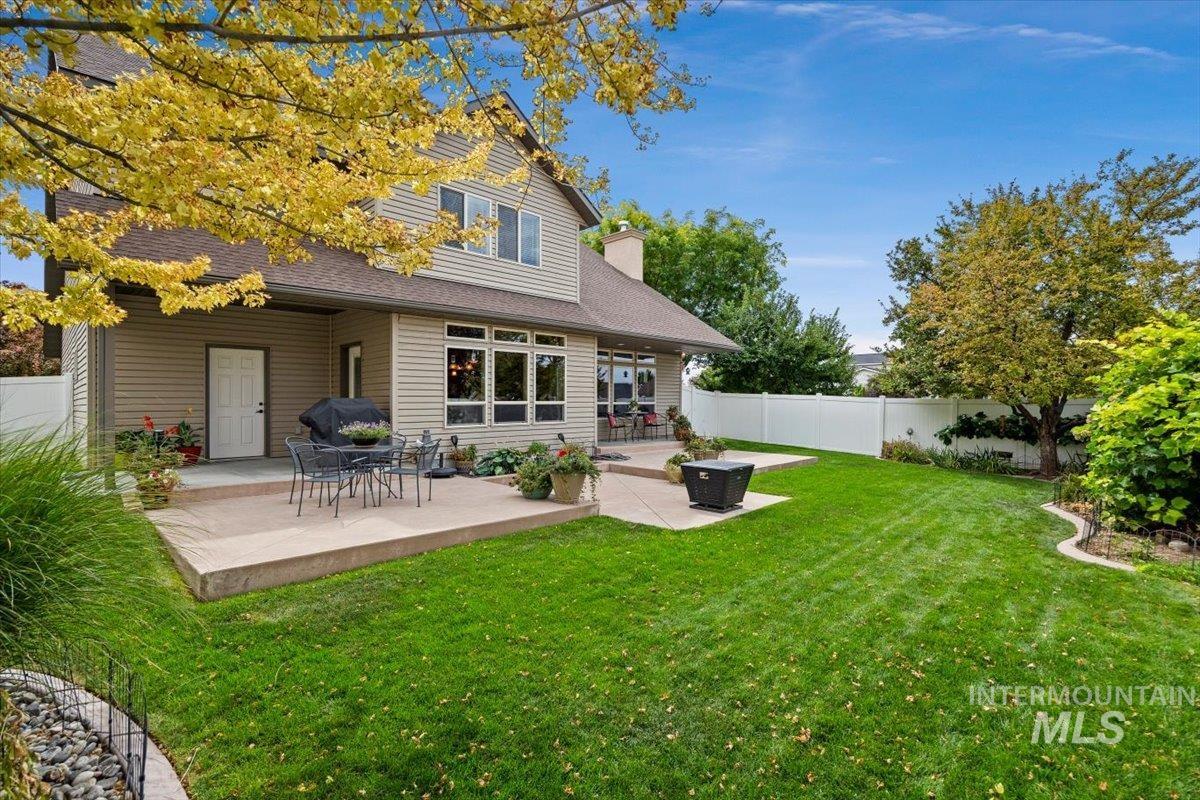 2603 Carriage Way, Twin Falls, Idaho 83301, 4 Bedrooms, 2.5 Bathrooms, Residential For Sale, Price $499,900,MLS 98999999