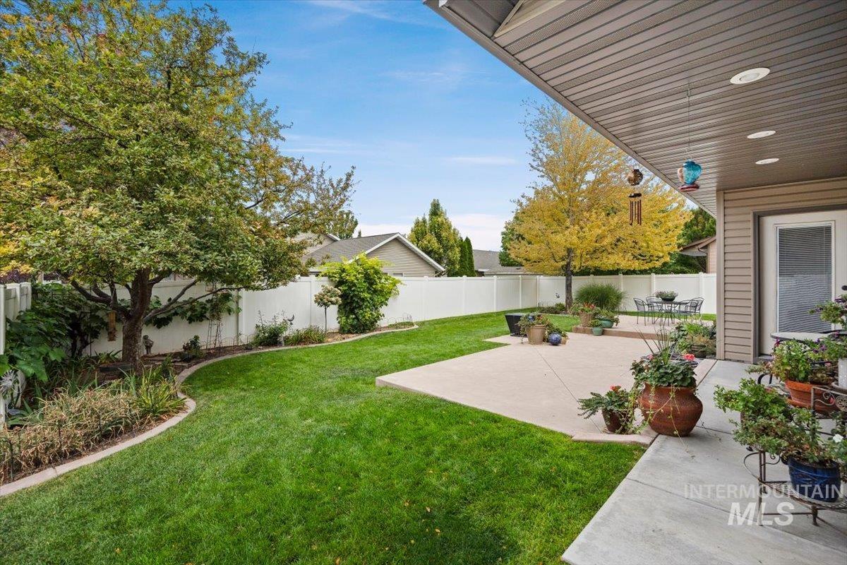 2603 Carriage Way, Twin Falls, Idaho 83301, 4 Bedrooms, 2.5 Bathrooms, Residential For Sale, Price $499,900,MLS 98999999
