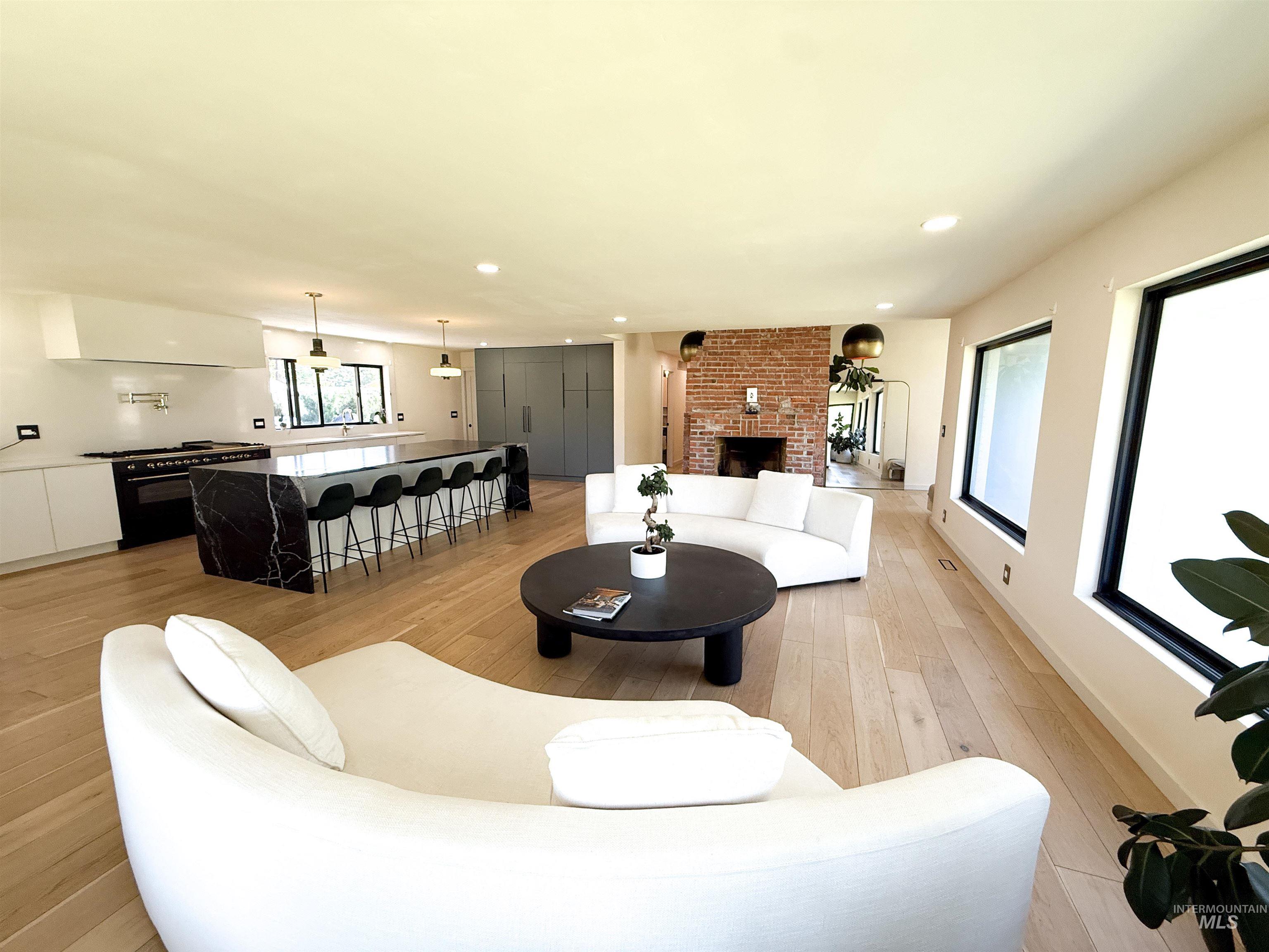 5605 W Plymouth, Boise, Idaho 83706, 4 Bedrooms, 3 Bathrooms, Residential For Sale, Price $1,200,000,MLS 99000001