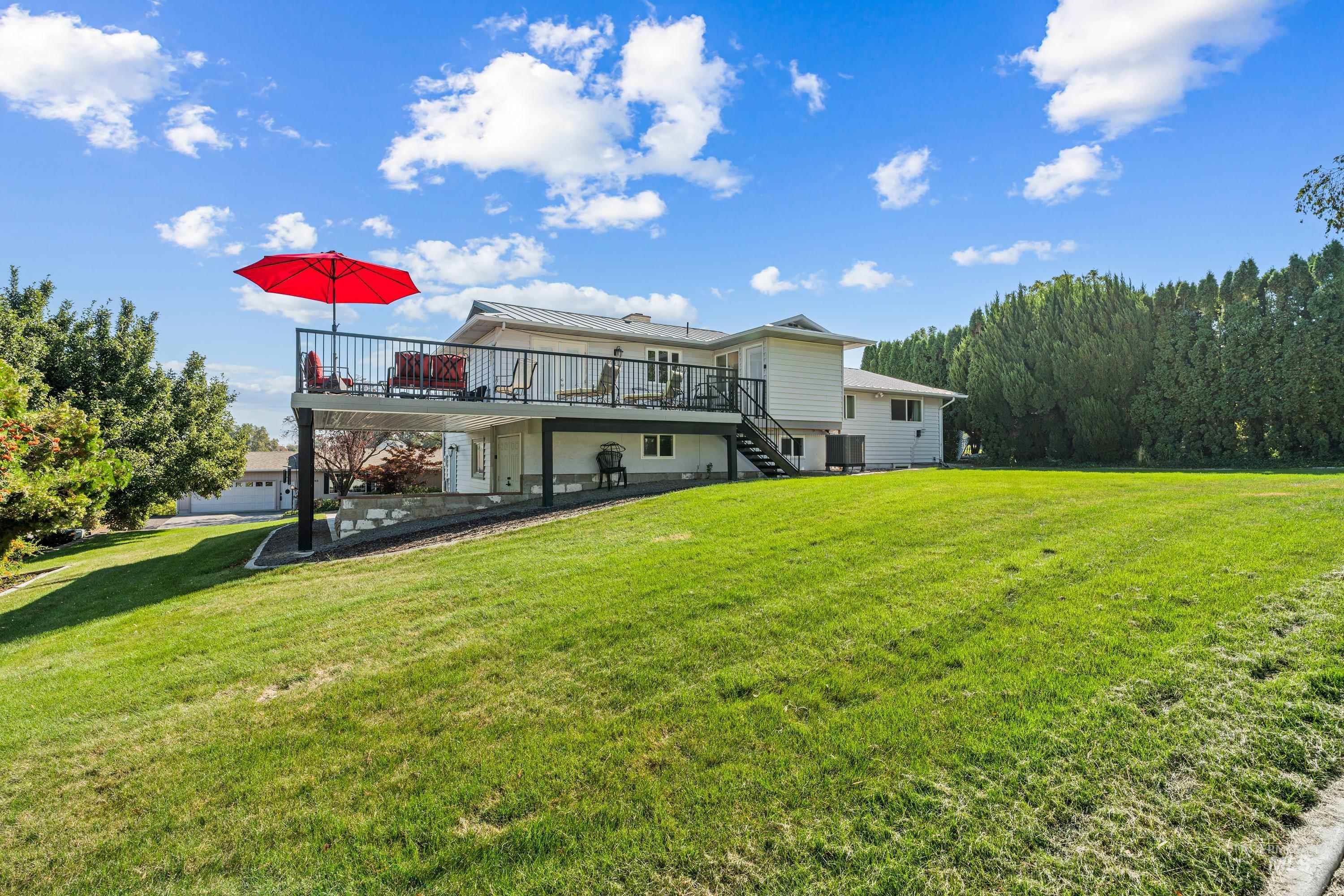 2964 Mayfair Ridge, Lewiston, Idaho 83501, 3 Bedrooms, 4.5 Bathrooms, Residential For Sale, Price $565,000,MLS 99000002