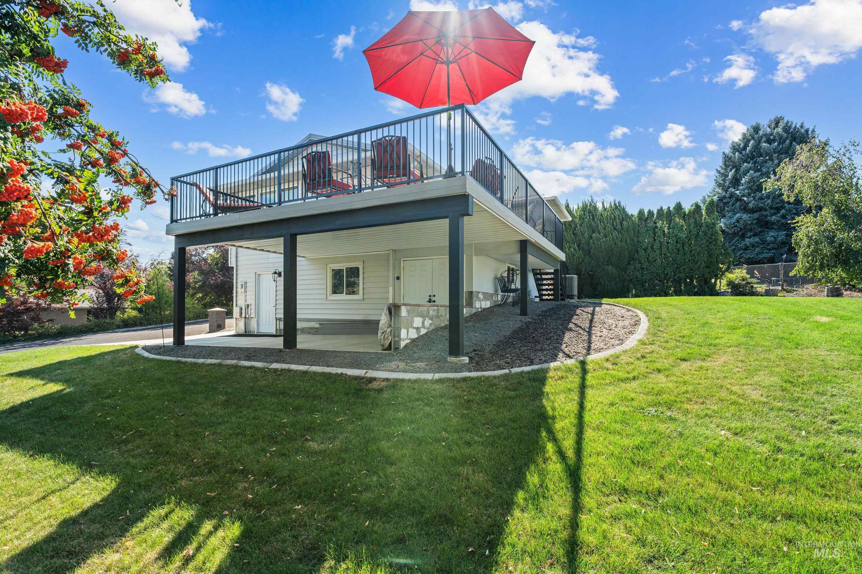 2964 Mayfair Ridge, Lewiston, Idaho 83501, 3 Bedrooms, 4.5 Bathrooms, Residential For Sale, Price $565,000,MLS 99000002