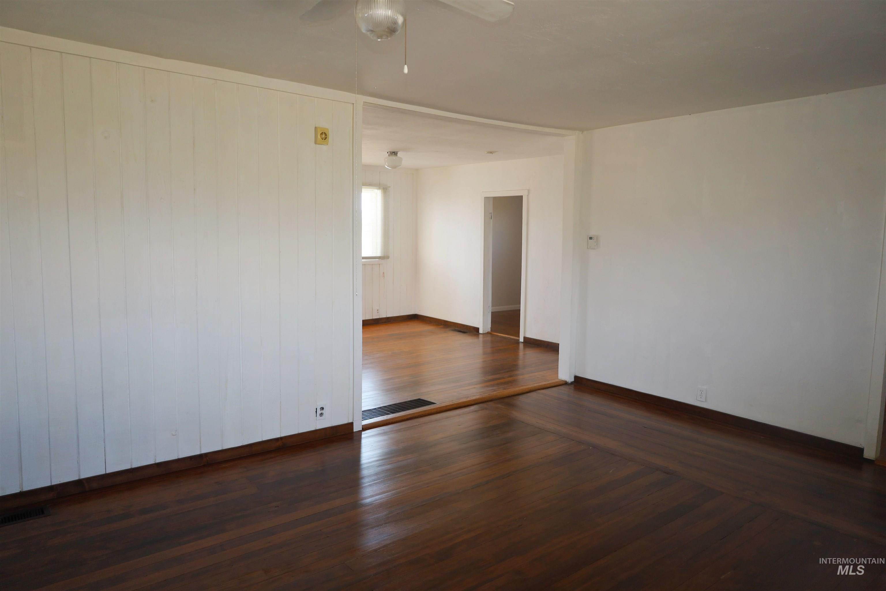 1674 Little Wood Reservoir Road, Carey, Idaho 83320, 2 Bedrooms, 1 Bathroom, Residential For Sale, Price $339,000,MLS 99000007