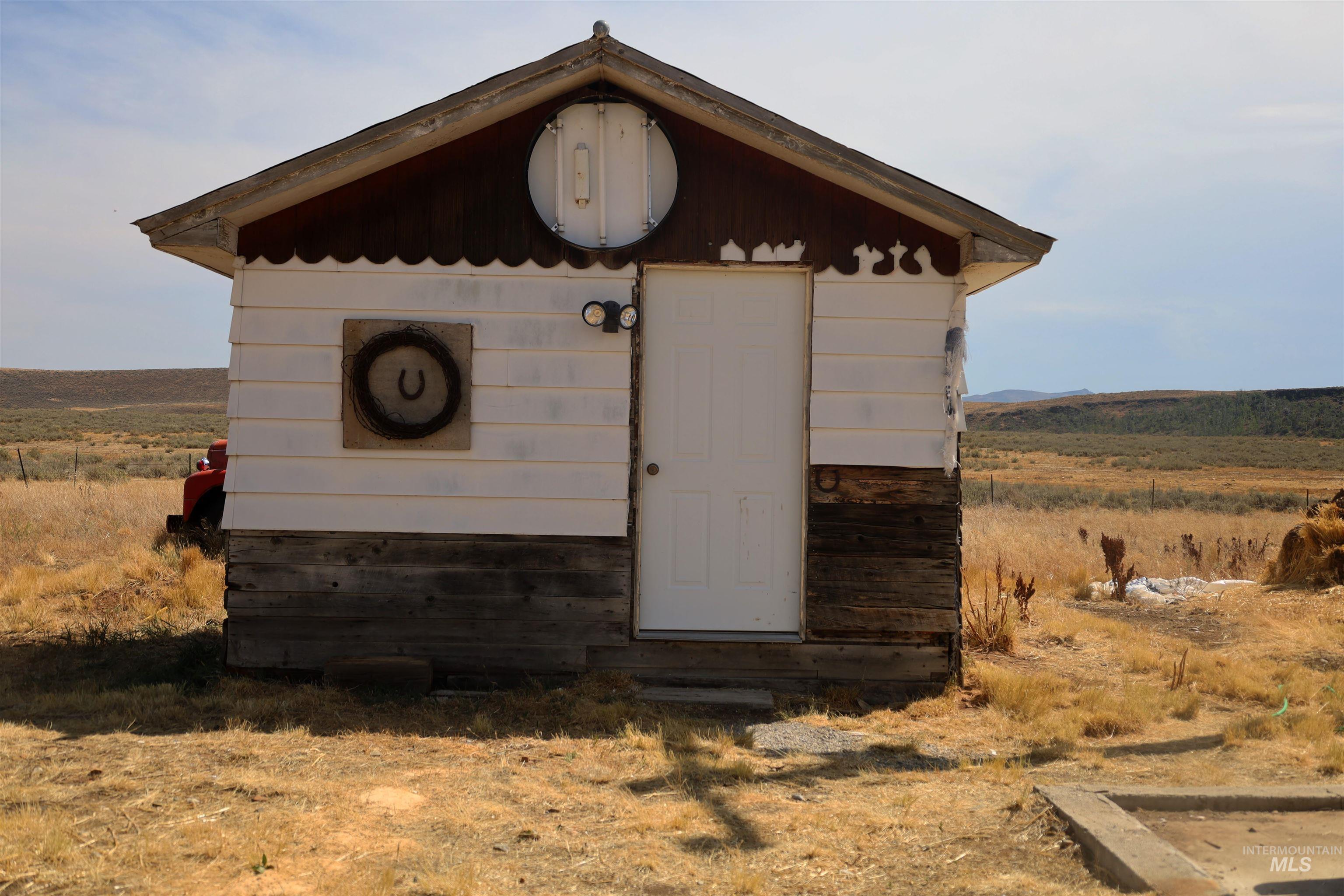 1674 Little Wood Reservoir Road, Carey, Idaho 83320, 2 Bedrooms, 1 Bathroom, Residential For Sale, Price $339,000,MLS 99000007