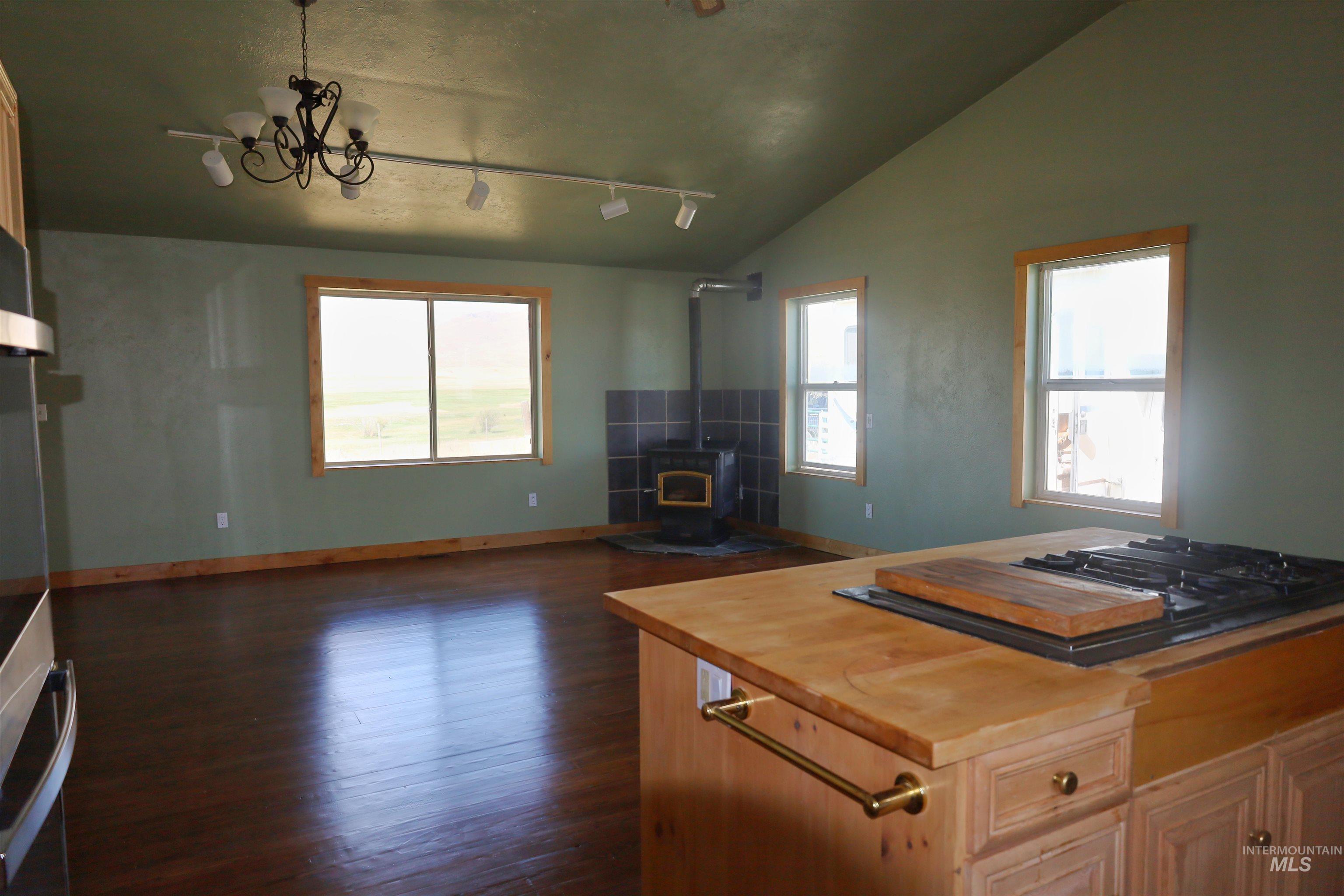 1674 Little Wood Reservoir Road, Carey, Idaho 83320, 2 Bedrooms, 1 Bathroom, Residential For Sale, Price $339,000,MLS 99000007
