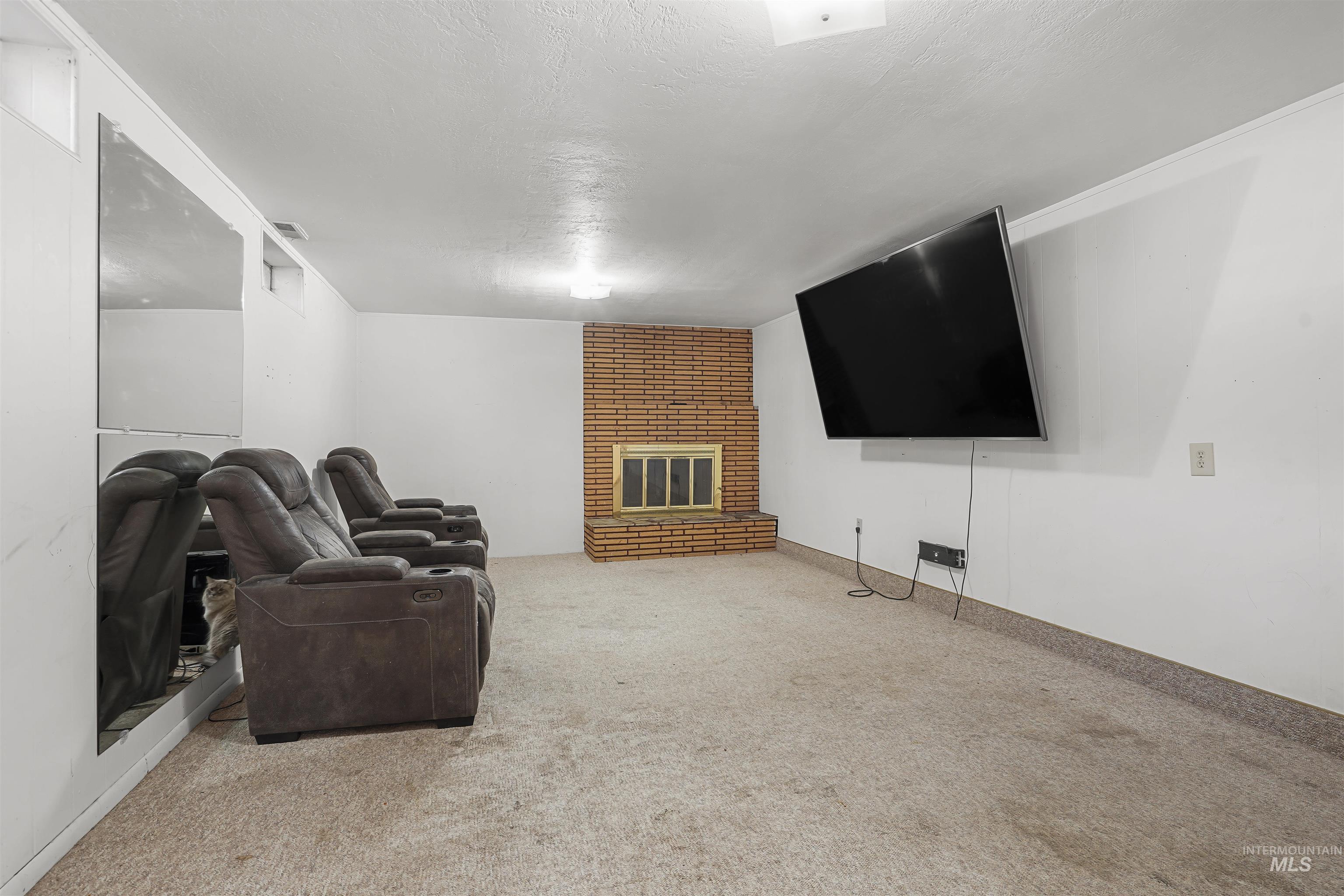 2360 Burton Ave, Burley, Idaho 83318, 5 Bedrooms, 3 Bathrooms, Residential For Sale, Price $375,000,MLS 99000009