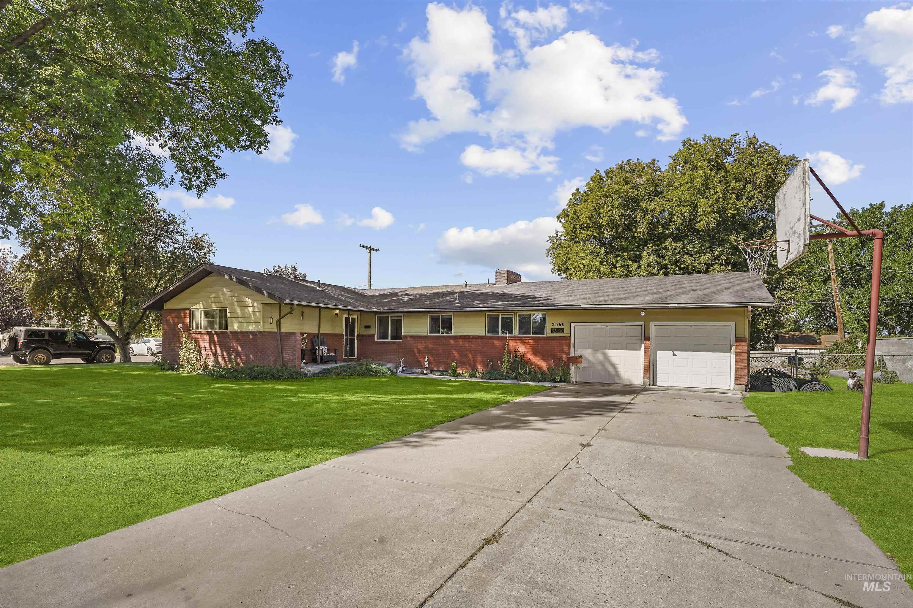 2360 Burton Ave, Burley, Idaho 83318, 5 Bedrooms, 3 Bathrooms, Residential For Sale, Price $375,000,MLS 99000009