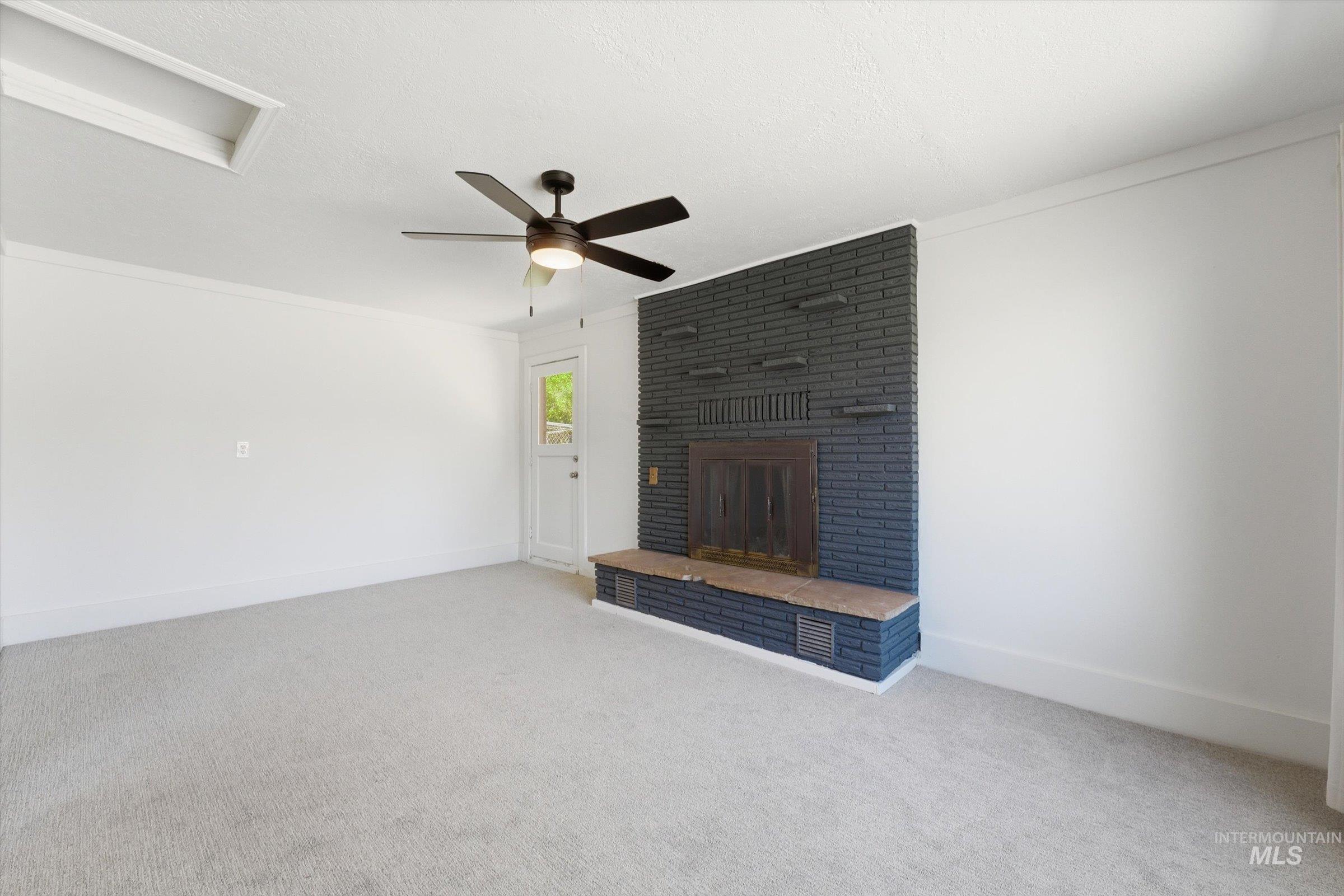 2519 S Vista Ave, Boise, Idaho 83705, 4 Bedrooms, 1 Bathroom, Residential For Sale, Price $379,900,MLS 99000012