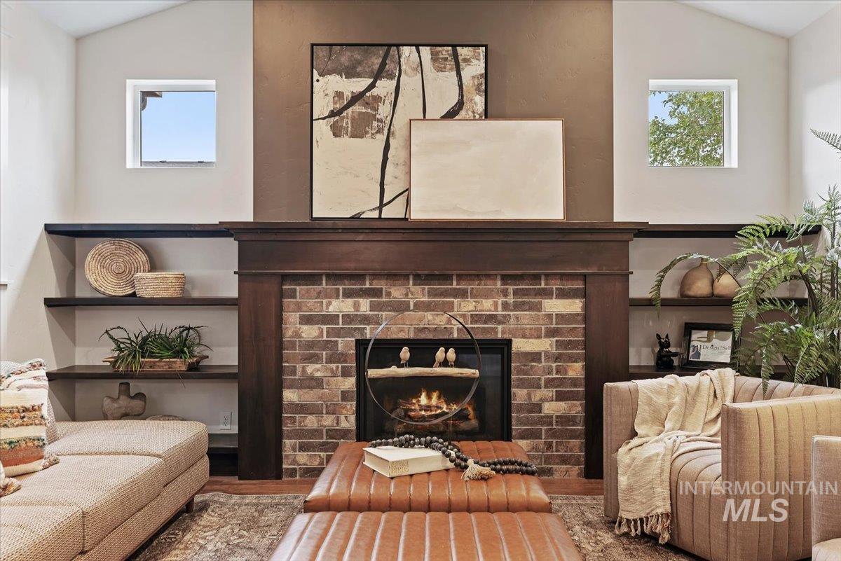 3092 S Brookridge Way, Boise, Idaho 83716, 4 Bedrooms, 3 Bathrooms, Residential For Sale, Price $835,000,MLS 99000015
