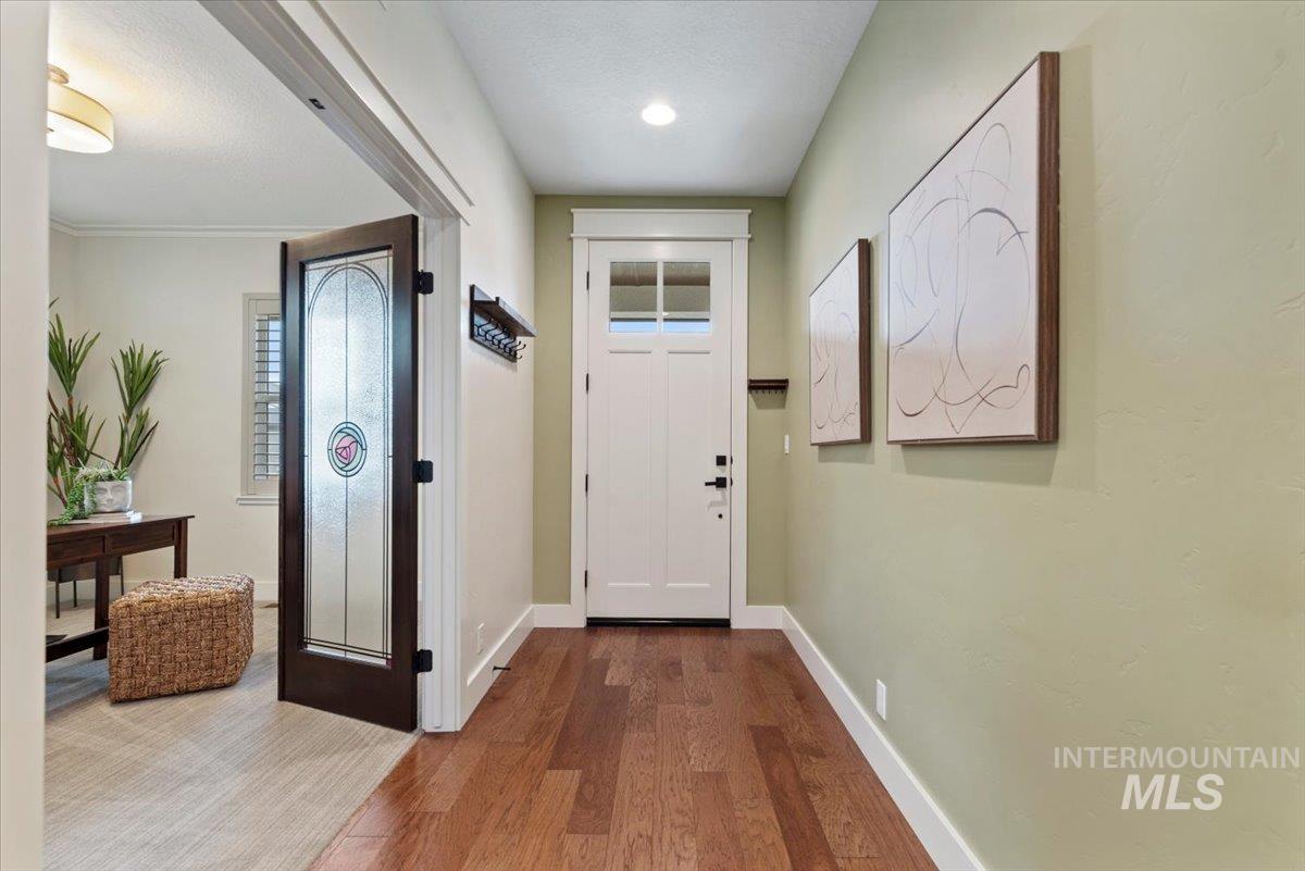 3092 S Brookridge Way, Boise, Idaho 83716, 4 Bedrooms, 3 Bathrooms, Residential For Sale, Price $835,000,MLS 99000015