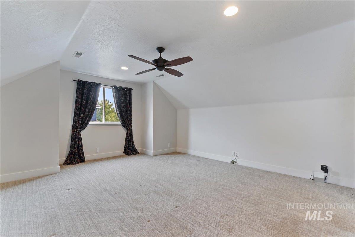 3092 S Brookridge Way, Boise, Idaho 83716, 4 Bedrooms, 3 Bathrooms, Residential For Sale, Price $835,000,MLS 99000015