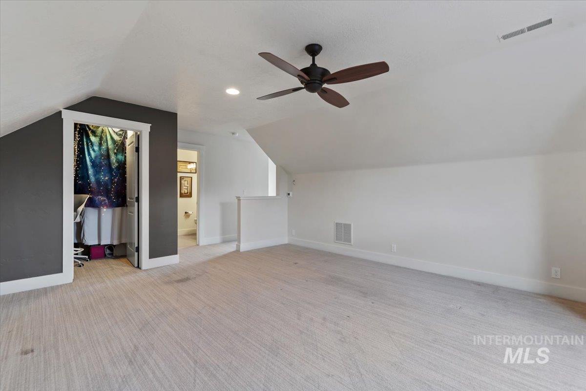 3092 S Brookridge Way, Boise, Idaho 83716, 4 Bedrooms, 3 Bathrooms, Residential For Sale, Price $835,000,MLS 99000015