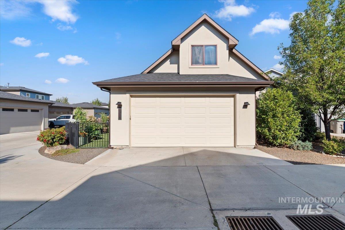 3092 S Brookridge Way, Boise, Idaho 83716, 4 Bedrooms, 3 Bathrooms, Residential For Sale, Price $835,000,MLS 99000015