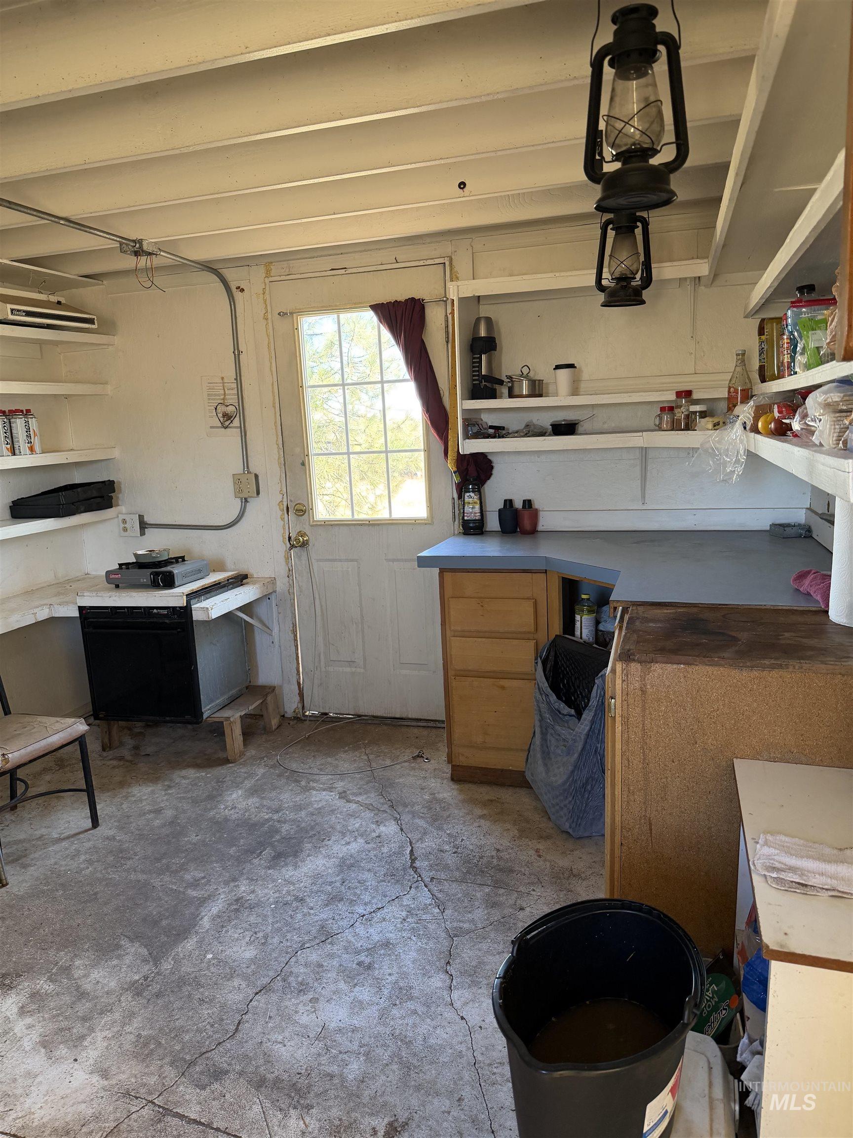 2277 Keithly Creek Rd, Midvale, Idaho 83645, 1 Bedroom, 1 Bathroom, Residential For Sale, Price $169,900,MLS 99000016