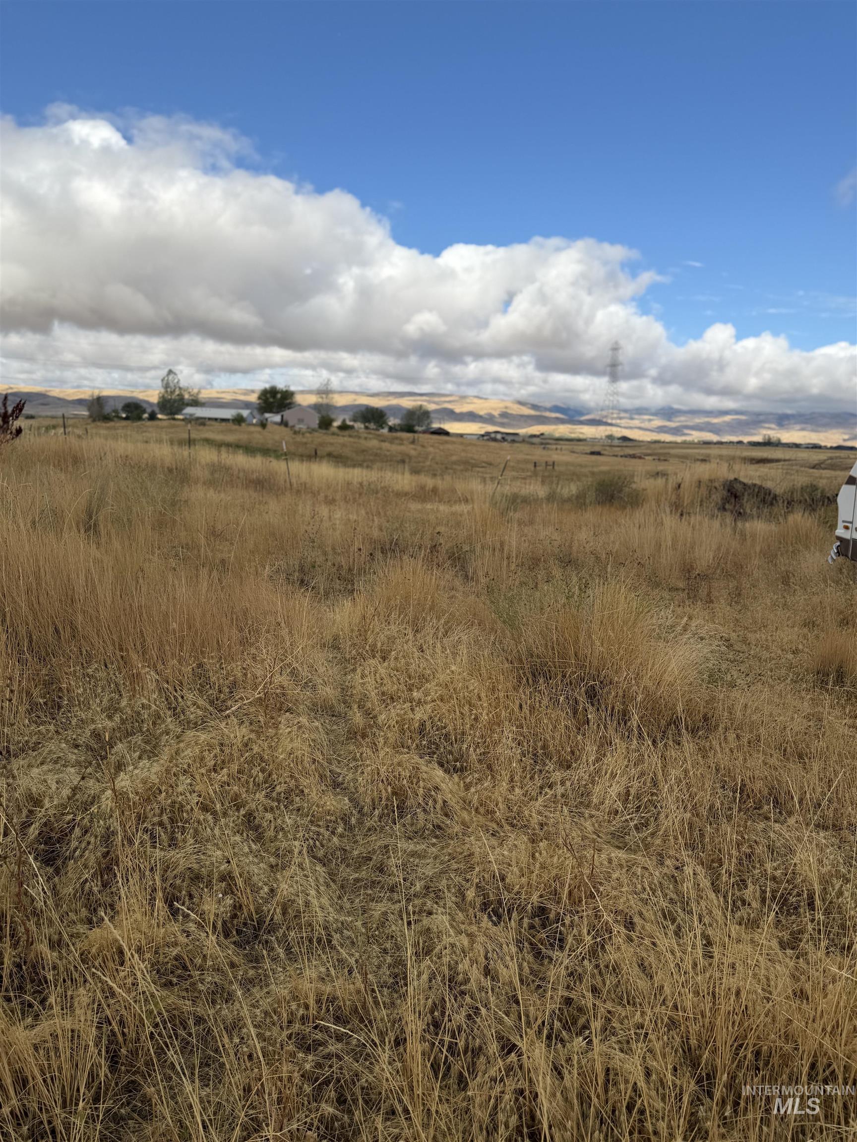 2277 Keithly Creek Rd, Midvale, Idaho 83645, 1 Bedroom, 1 Bathroom, Residential For Sale, Price $169,900,MLS 99000016