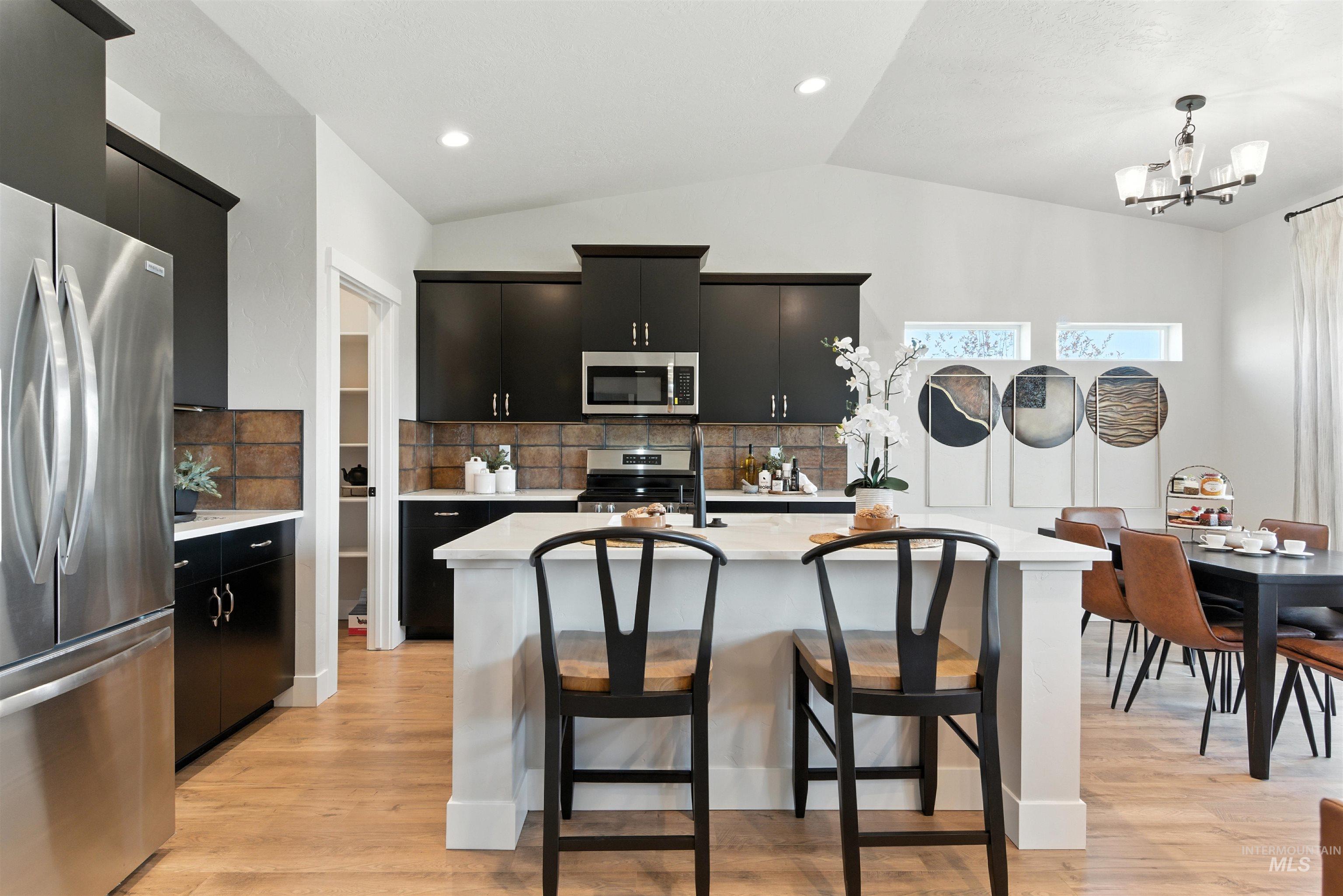 9503 S Geothermal Ave., Kuna, Idaho 83634, 3 Bedrooms, 2 Bathrooms, Residential For Sale, Price $424,990,MLS 99000018