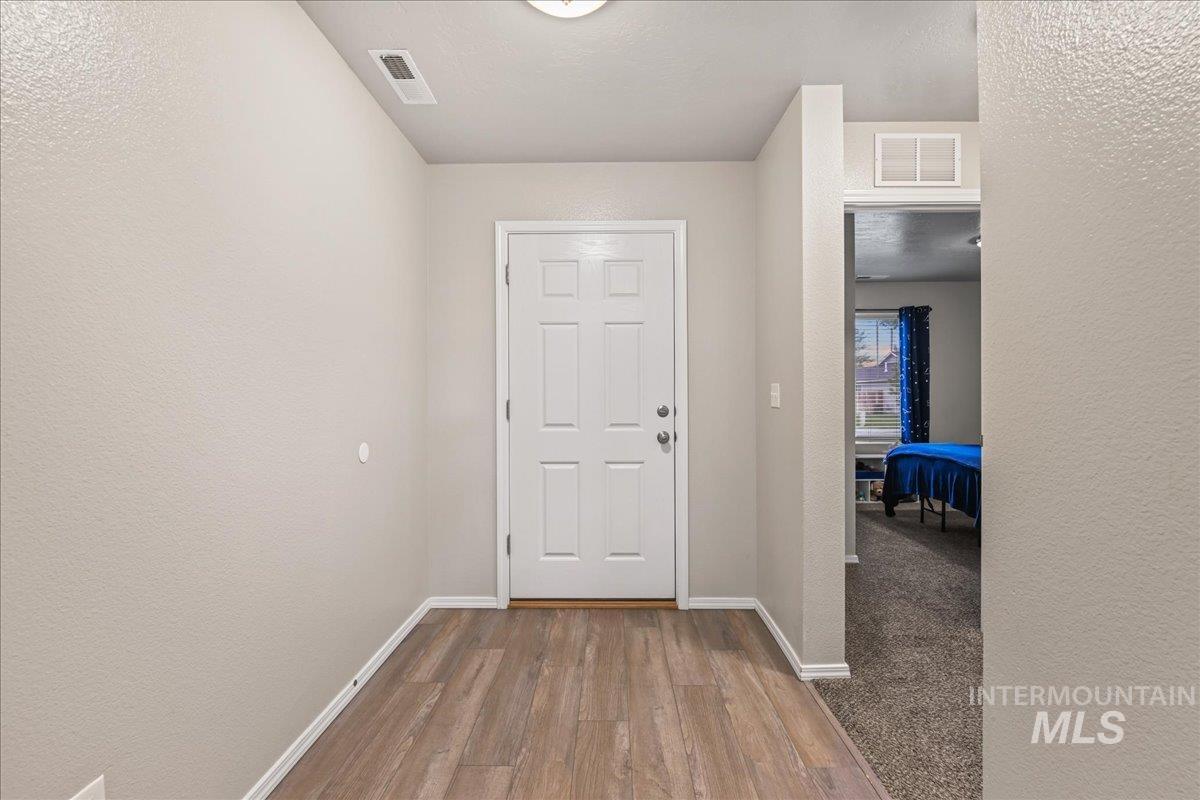 1785 SW Levant Way, Mountain Home, Idaho 83647, 3 Bedrooms, 2 Bathrooms, Residential For Sale, Price $370,000,MLS 99000020