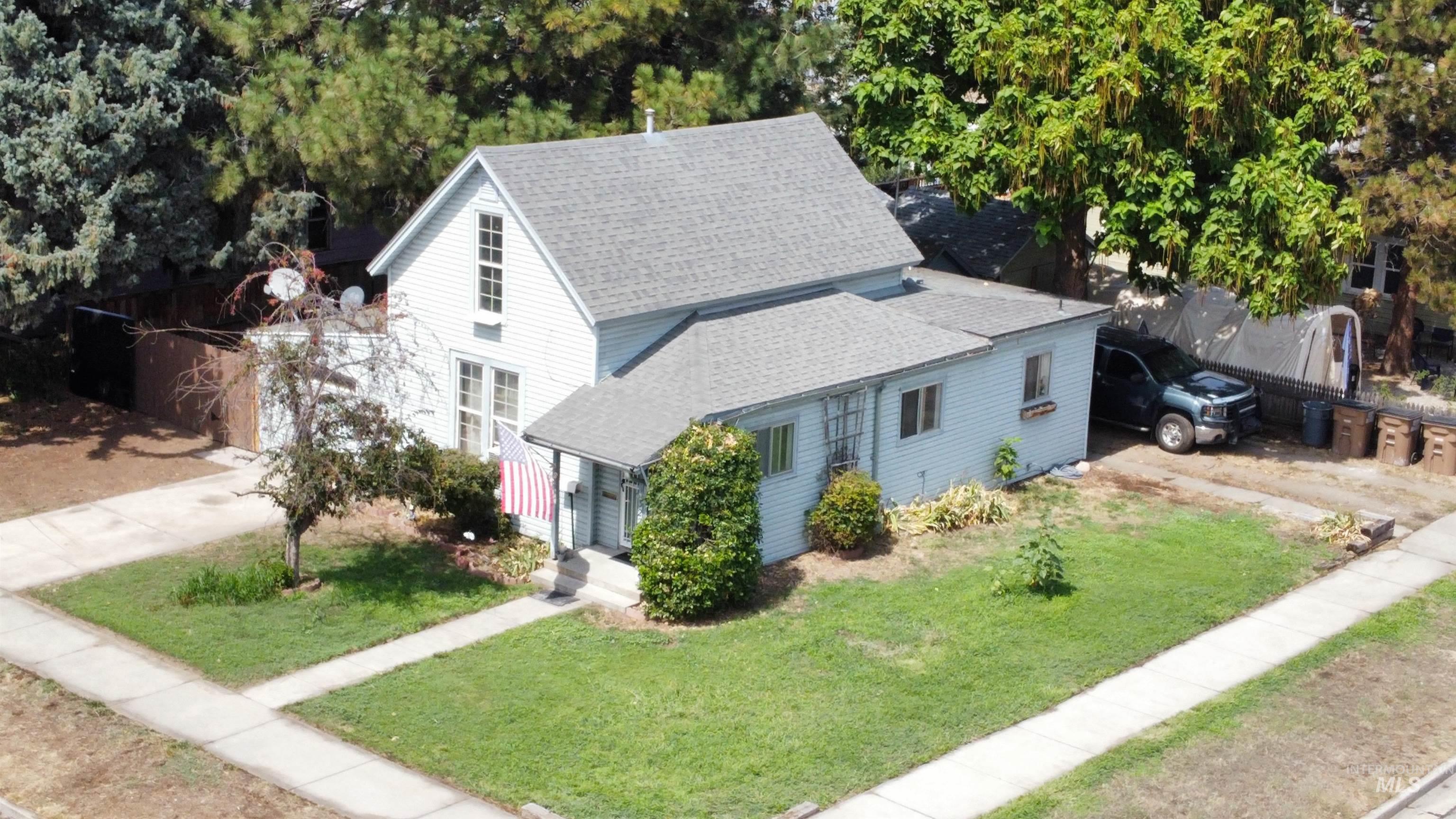 322 E 1st St., Emmett, Idaho 83617, 4 Bedrooms, 2 Bathrooms, Residential For Sale, Price $347,777,MLS 99000023