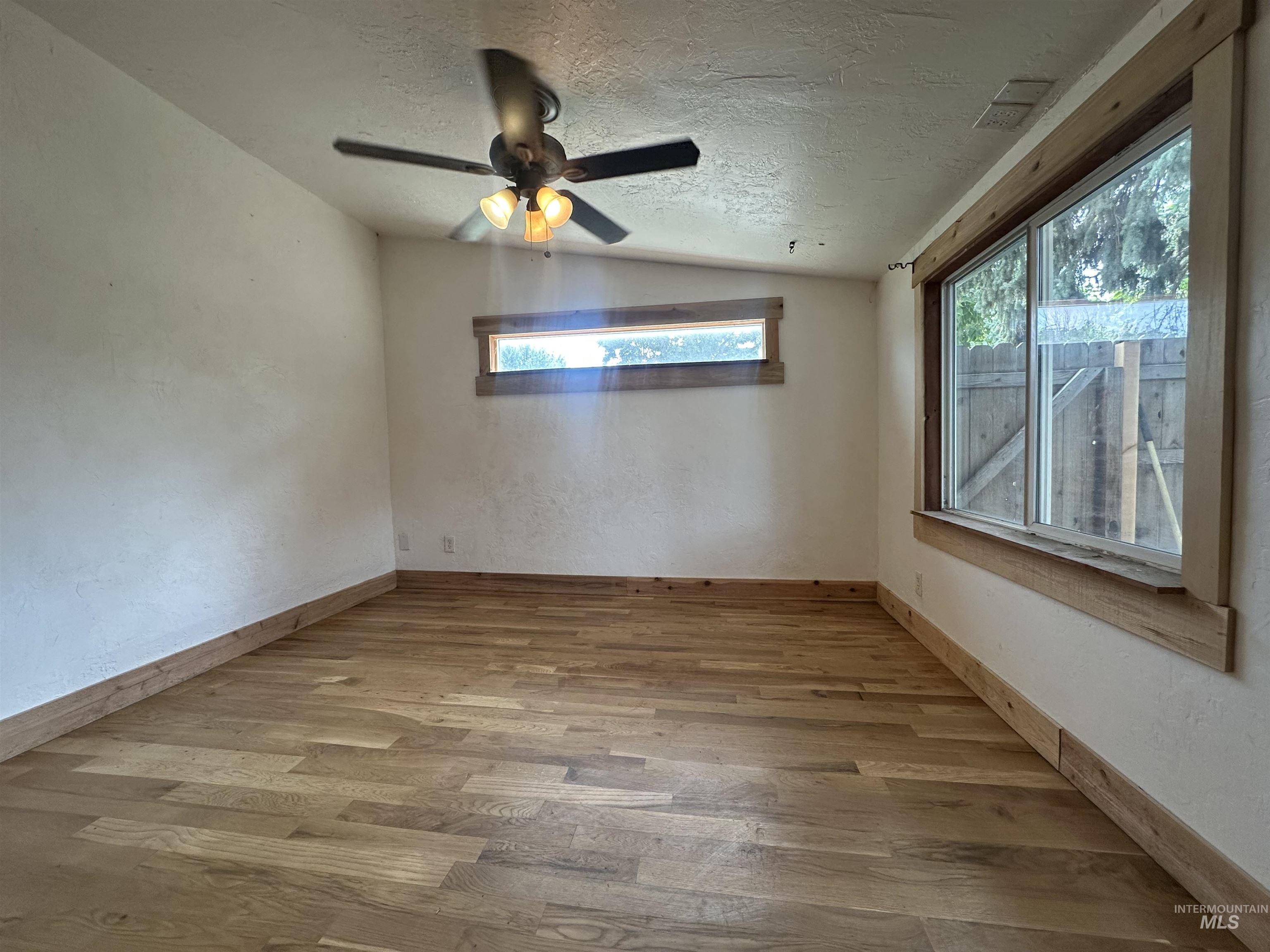 322 E 1st St., Emmett, Idaho 83617, 4 Bedrooms, 2 Bathrooms, Residential For Sale, Price $347,777,MLS 99000023